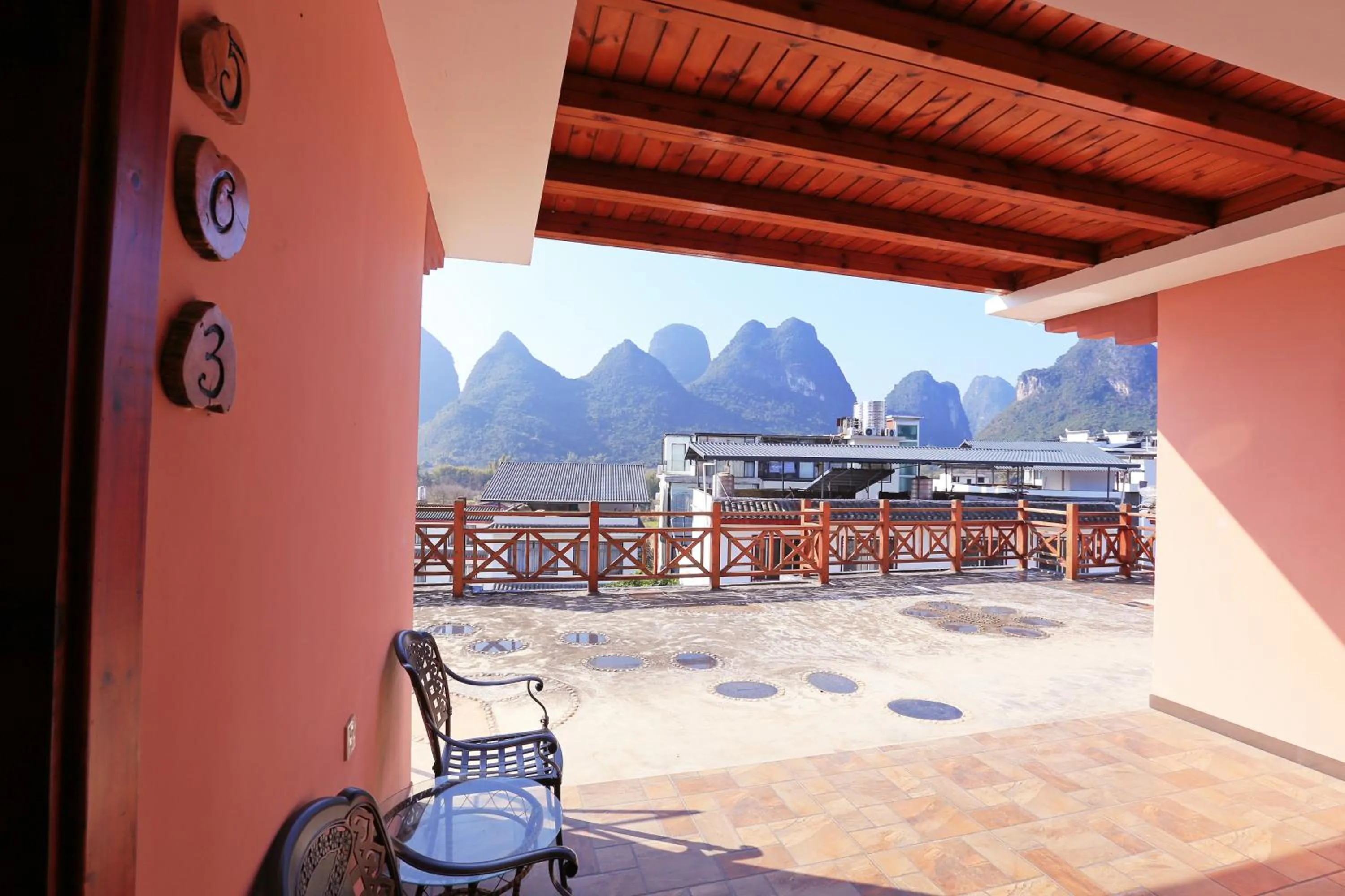 Balcony/Terrace in Yangshuo Xiao Long River Hotel