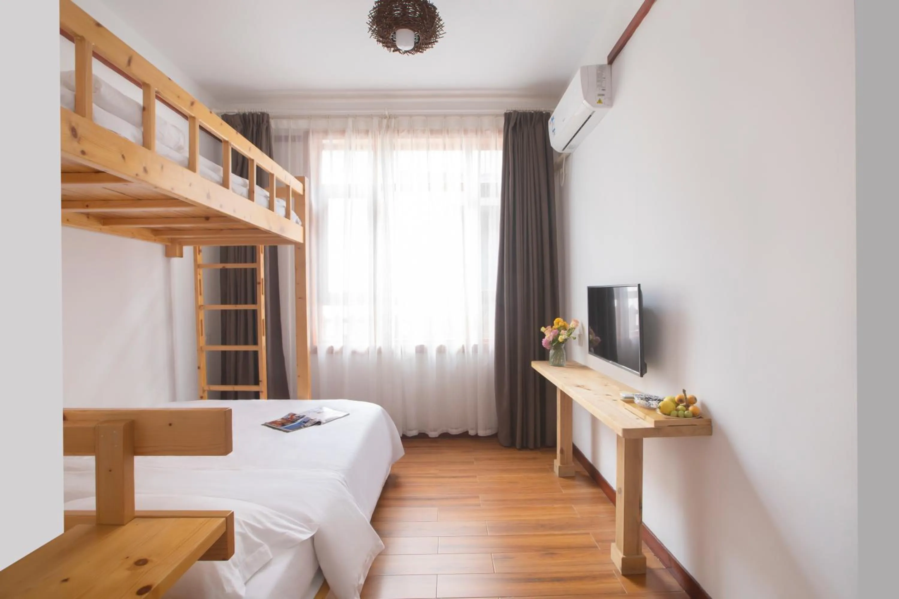 Decorative detail in Yangshuo Xiao Long River Hotel