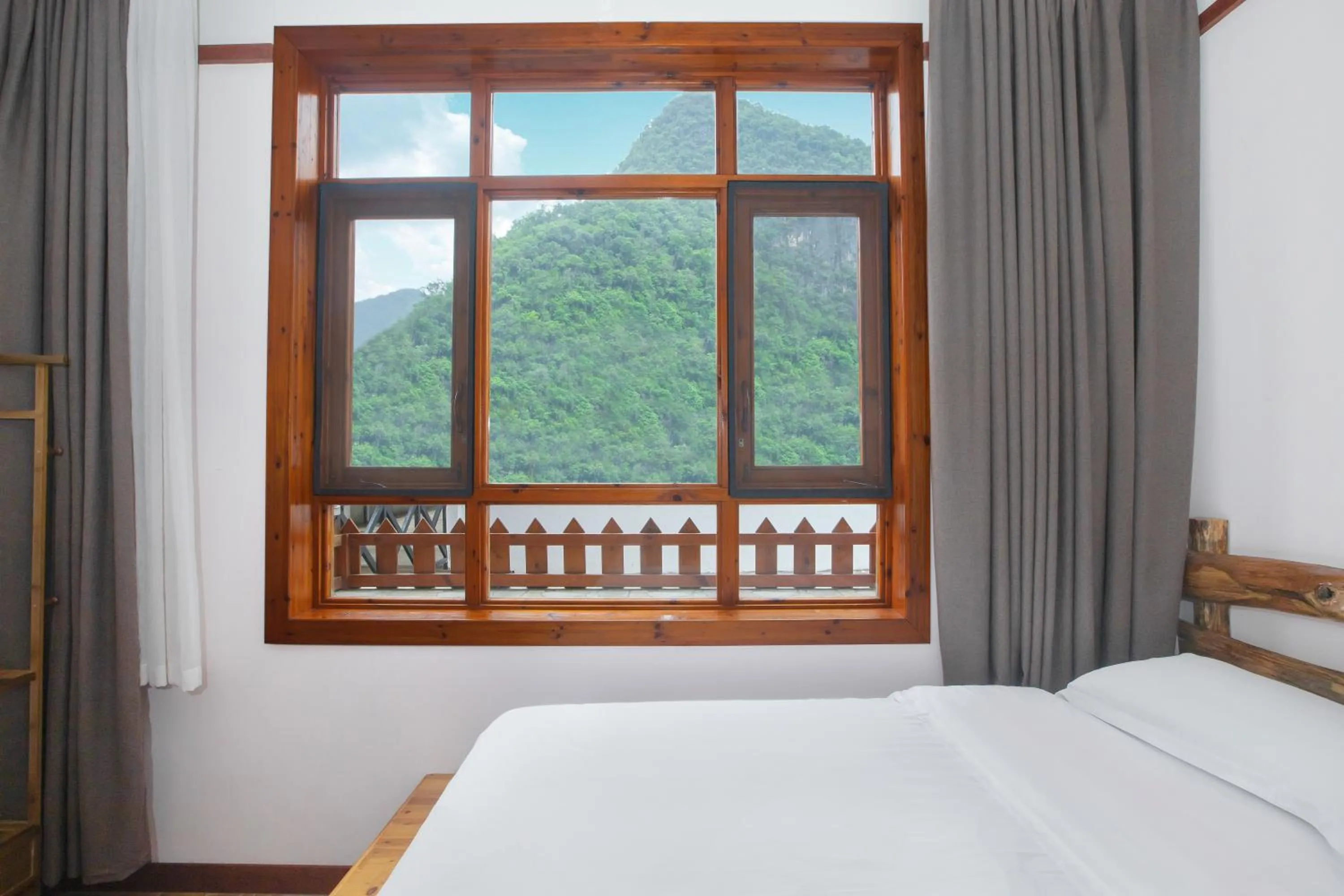 Decorative detail in Yangshuo Xiao Long River Hotel