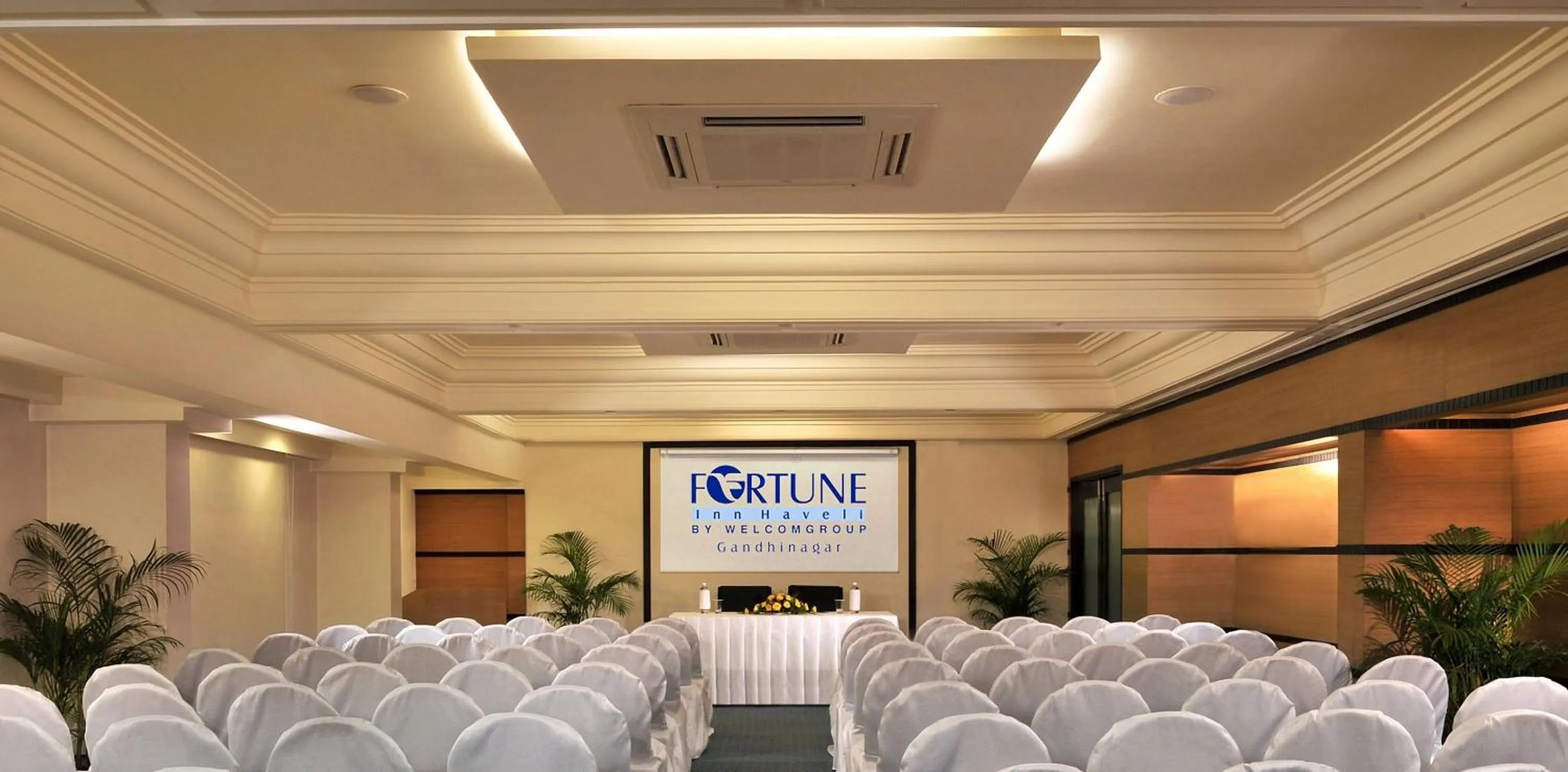 Meeting/conference room in Fortune Inn Haveli, Gandhinagar - Member ITC Hotels' Group