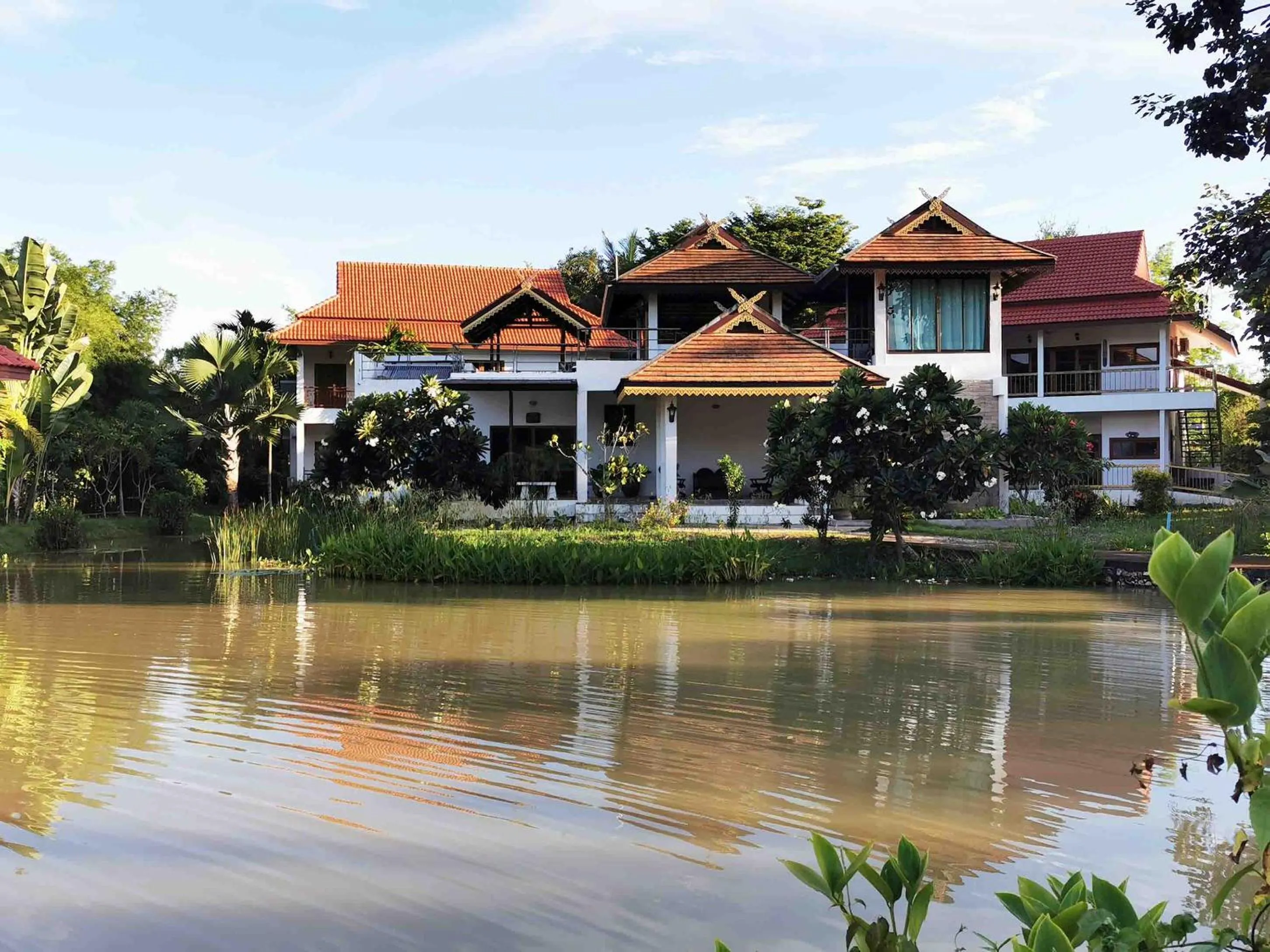 Property building in Jasmine Hills Lodge