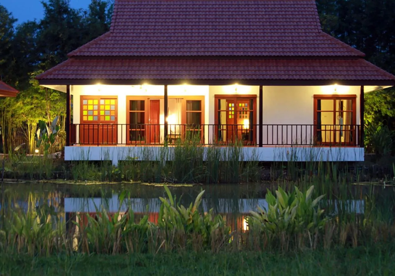 Property building in Jasmine Hills Lodge