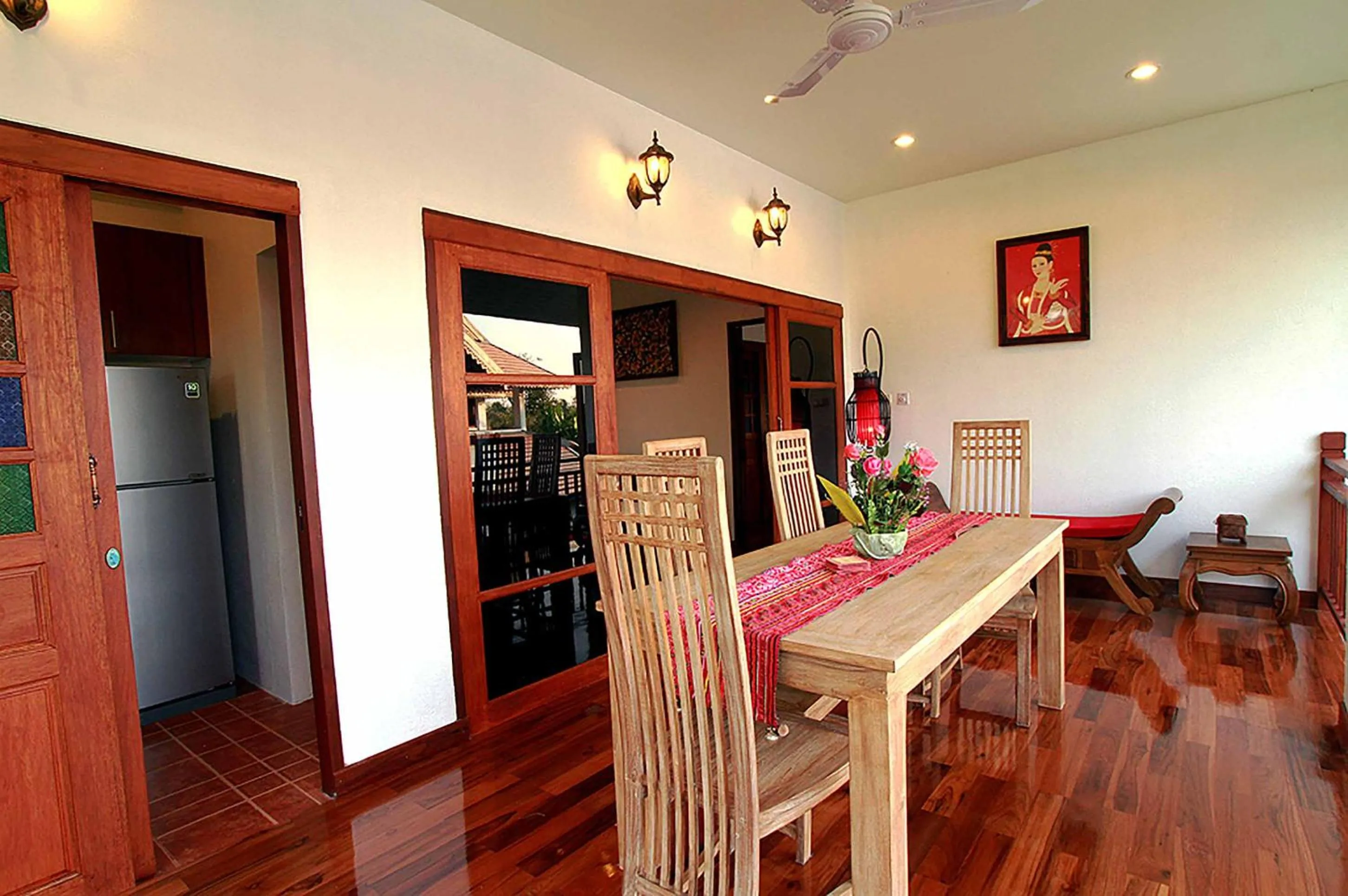Seating area in Jasmine Hills Lodge