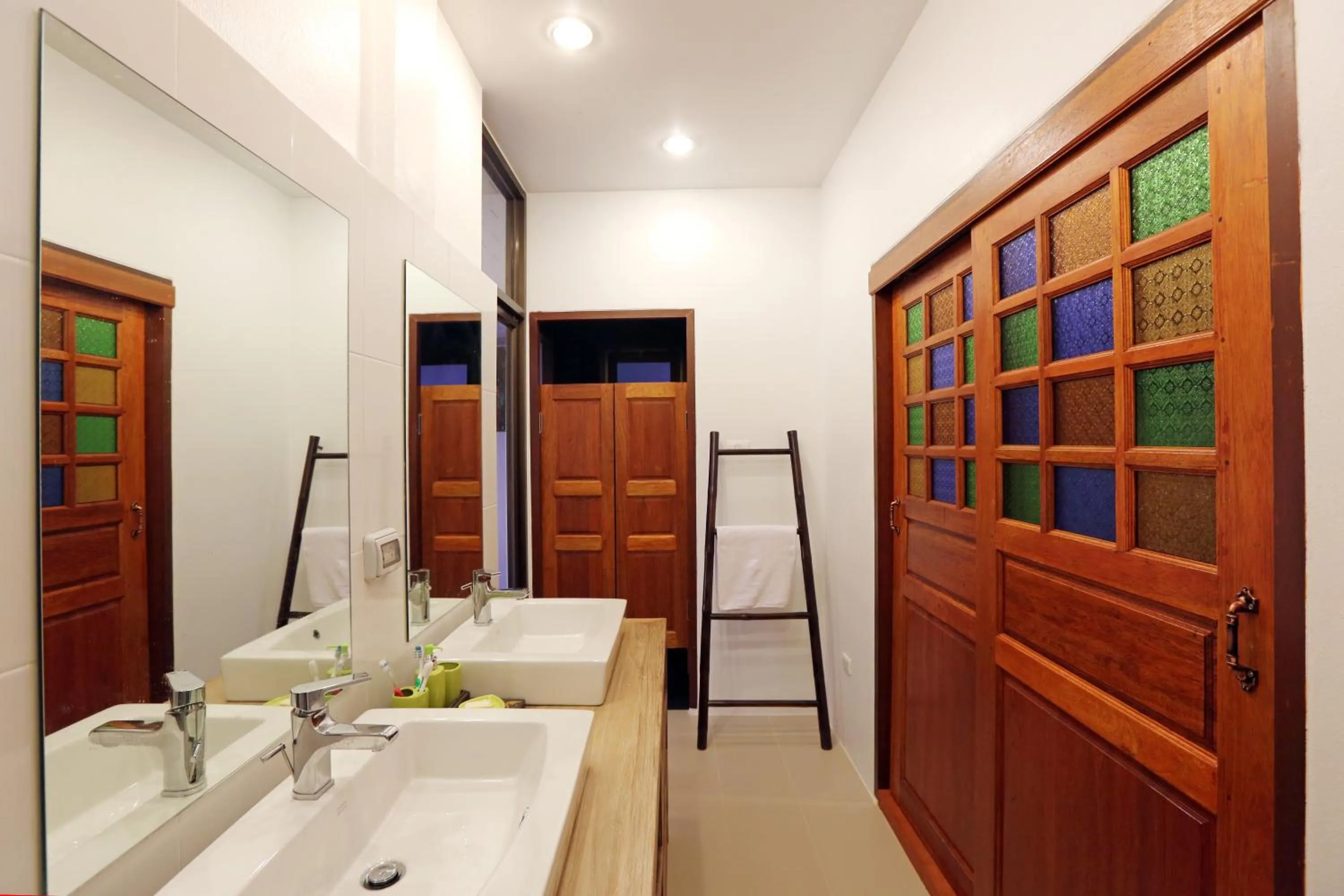 Bathroom in Jasmine Hills Lodge