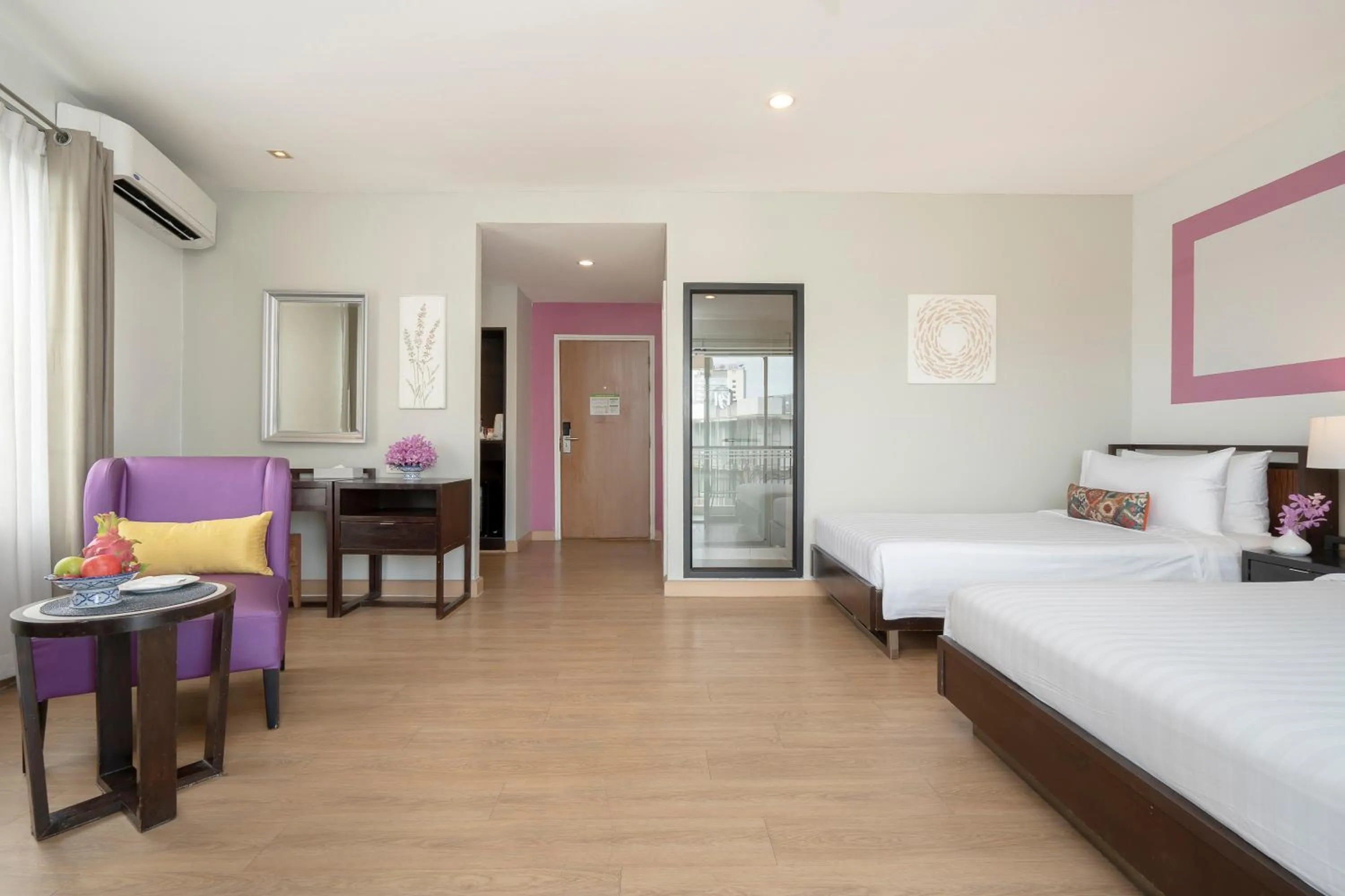 Bed in Hotel De Bangkok