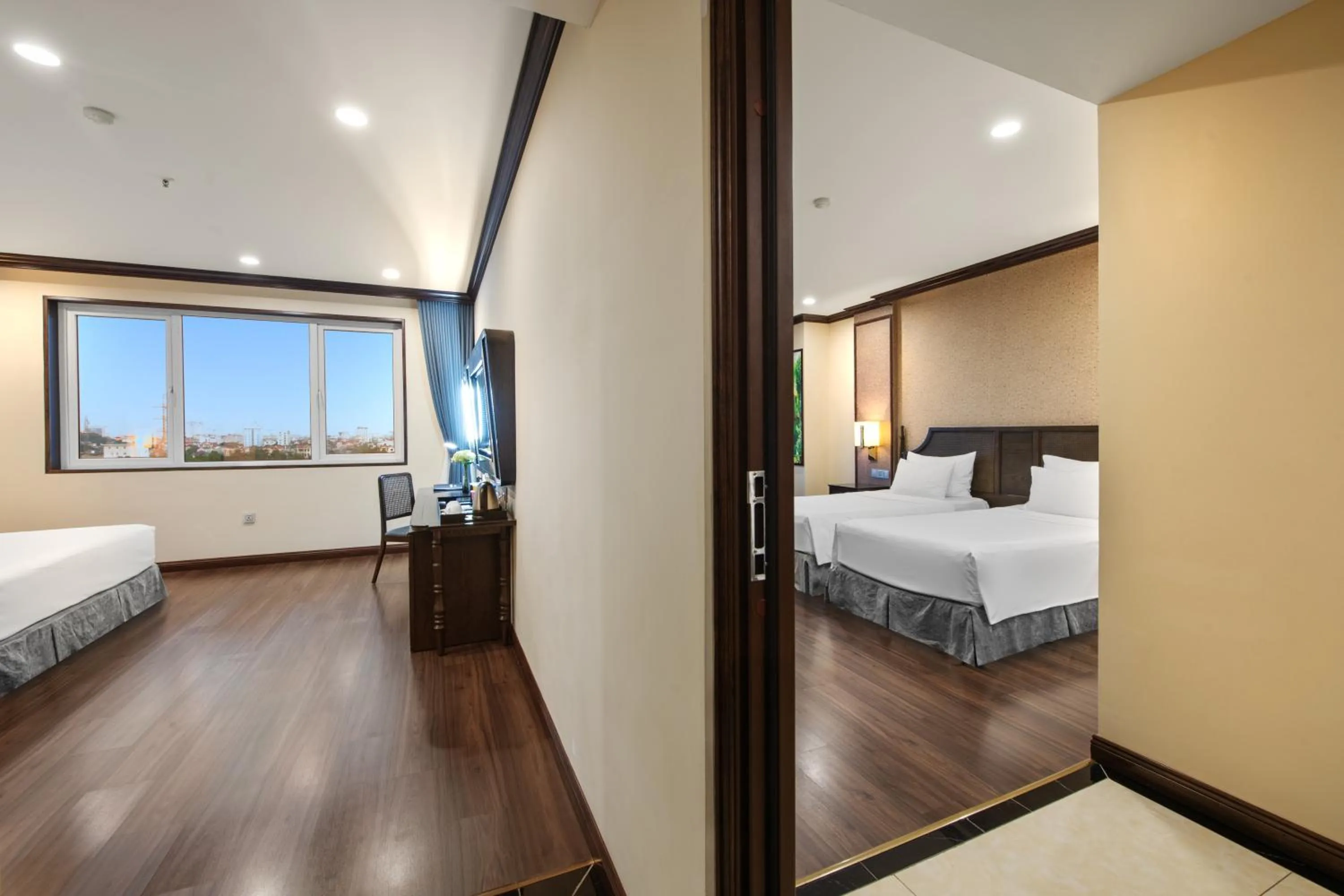 Bed in Ninh Binh Legend Hotel