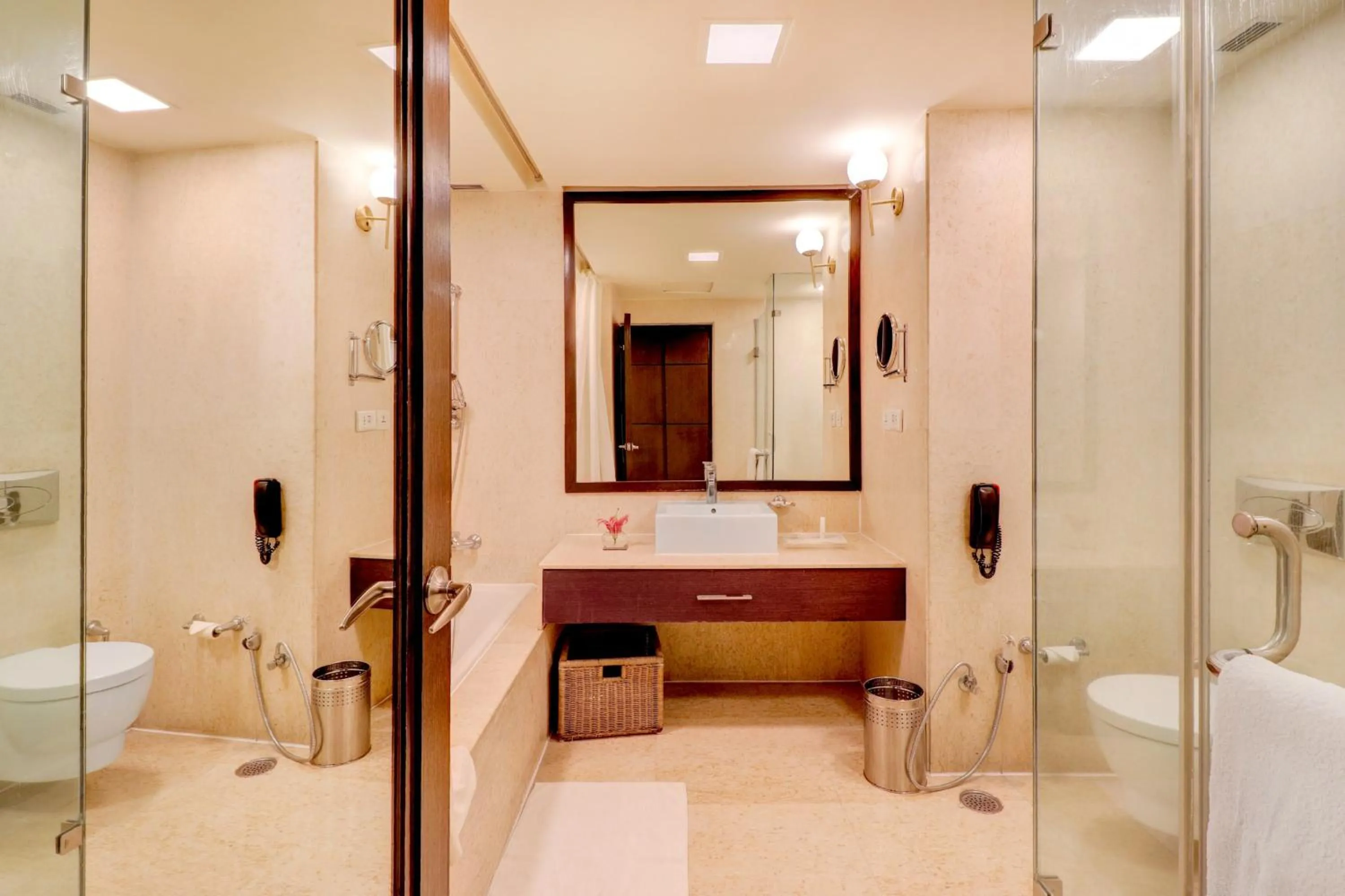 Bathroom in Sunday Hotel Jaipur