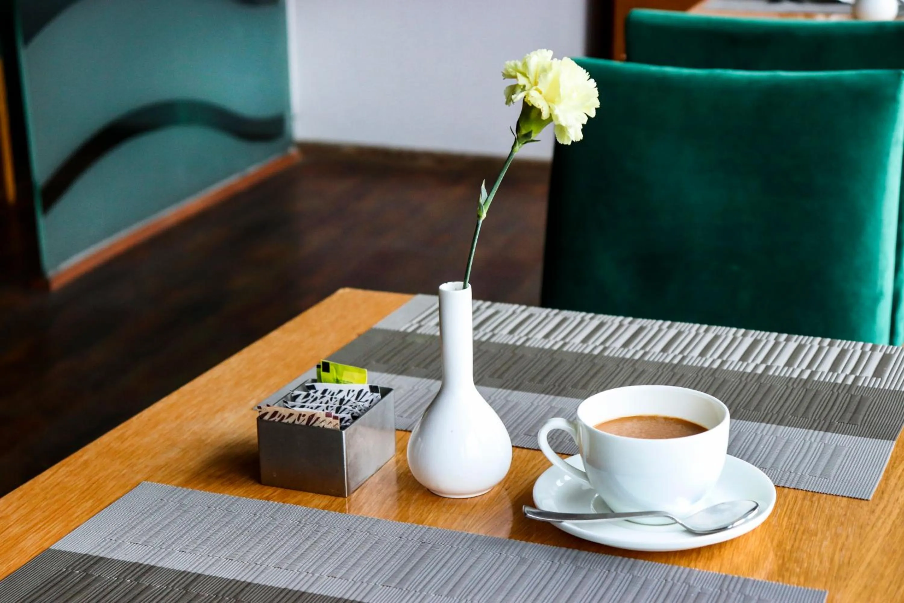 Breakfast in Sunday Hotel Jaipur