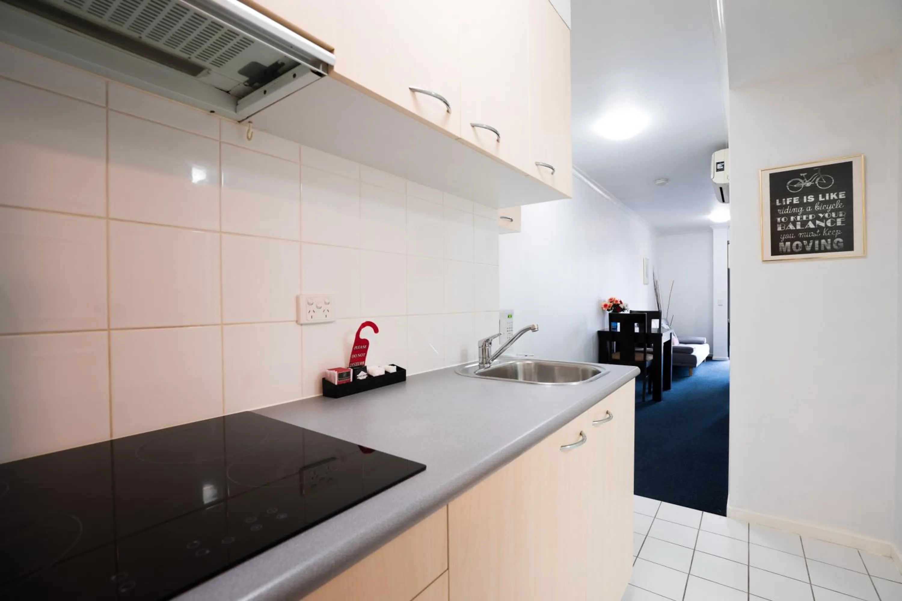 HarbourView Apartment Hotel (now Arrow on Spencer)