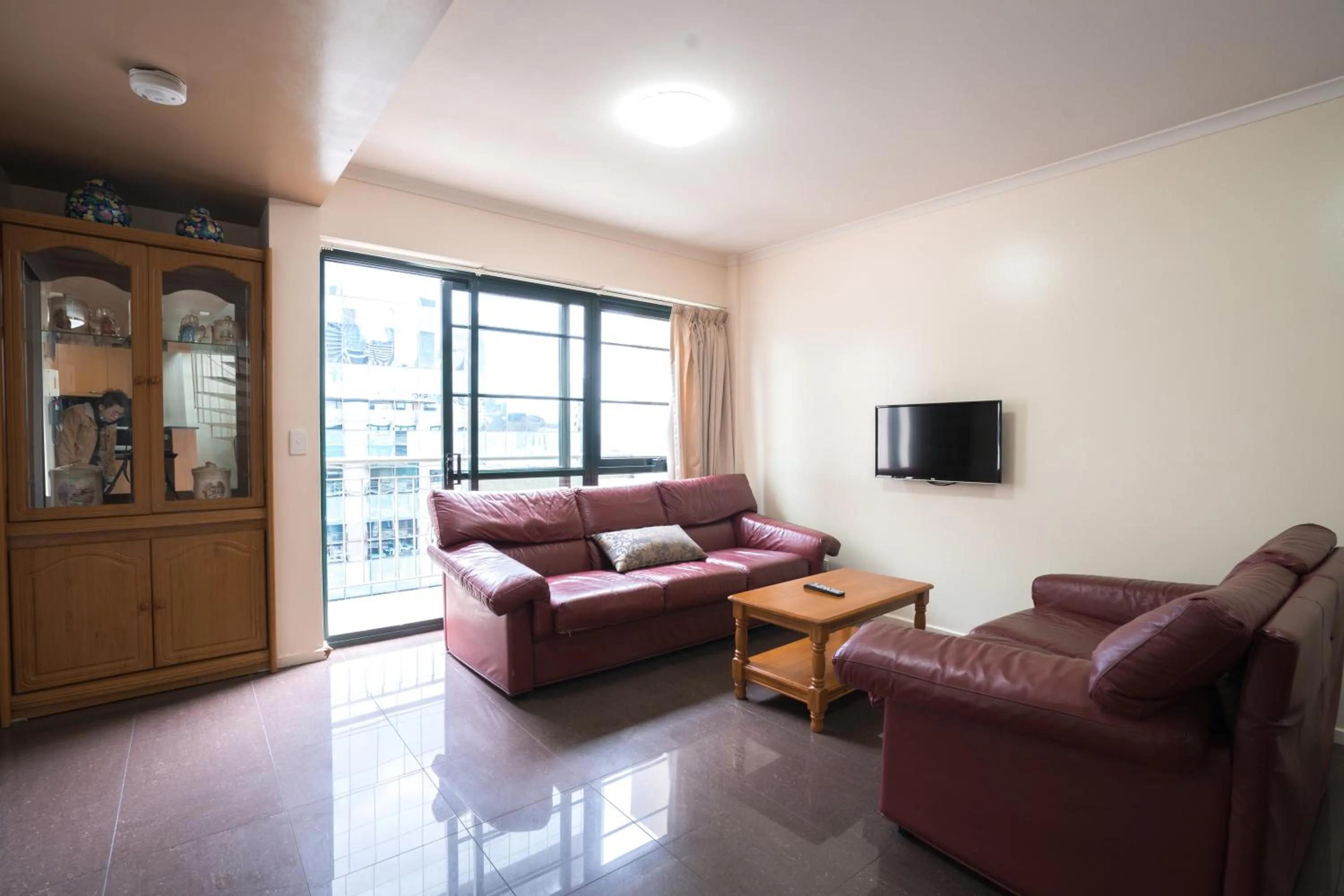 HarbourView Apartment Hotel (now Arrow on Spencer)