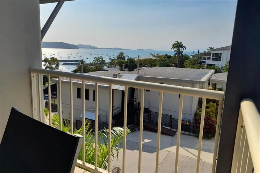 Balcony/Terrace in Airlie Apartments