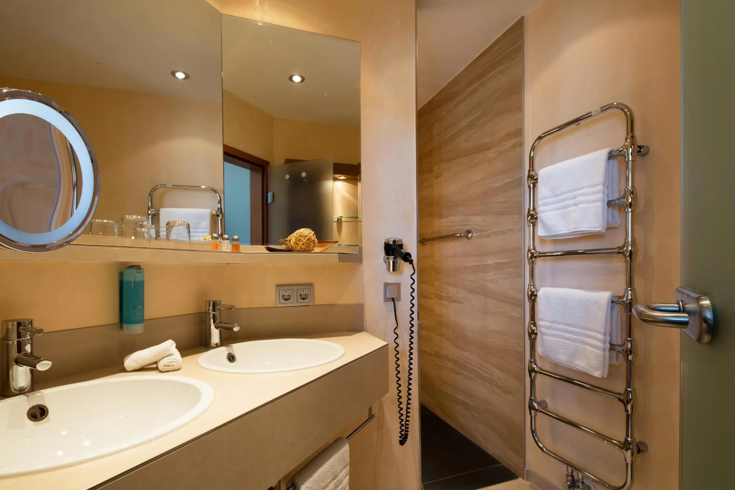 Shower in Strandhotel Georgshöhe