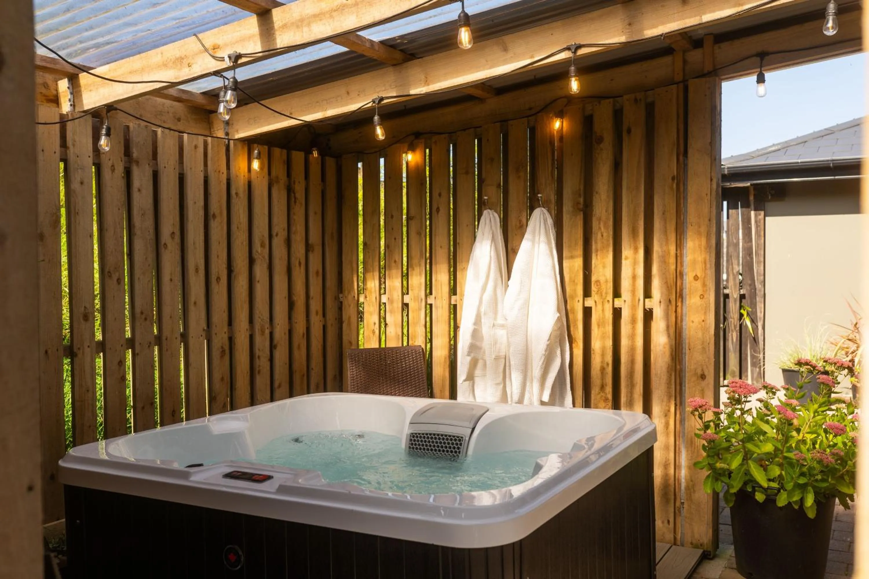 Hot Tub in Doolin Inn