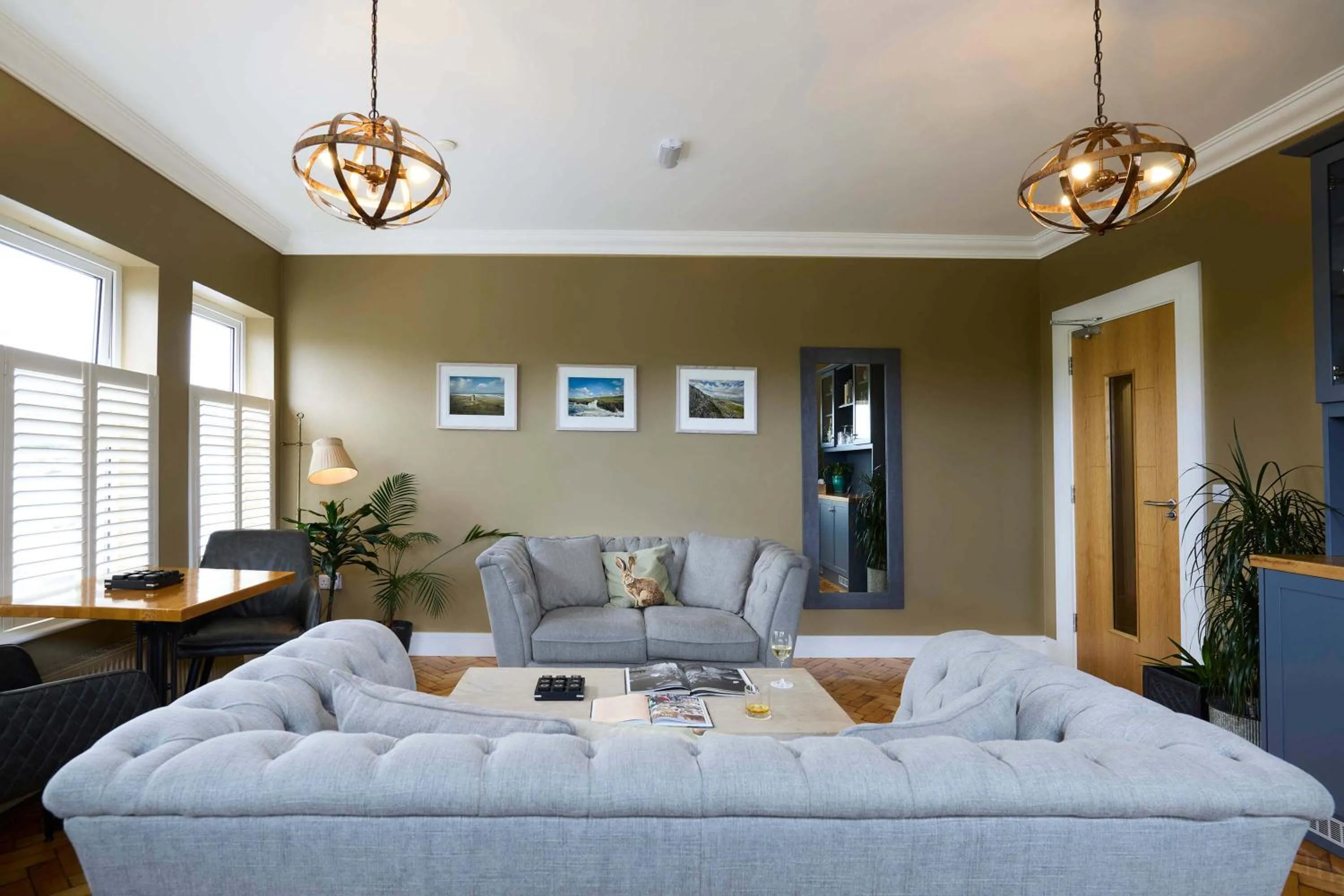 Living room in Doolin Inn