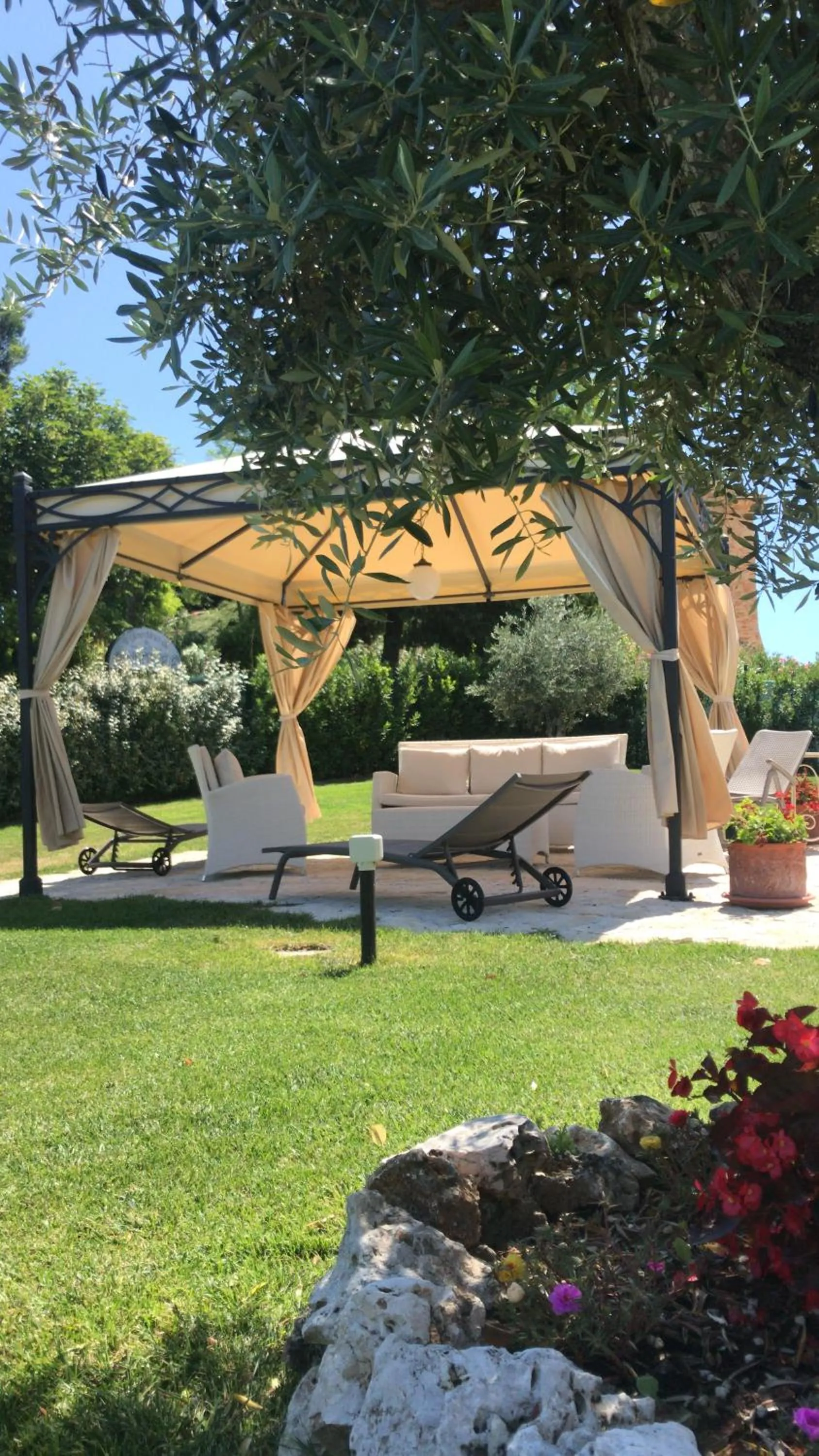 Garden in Villa Mascitti B&B Tortoreto Alto