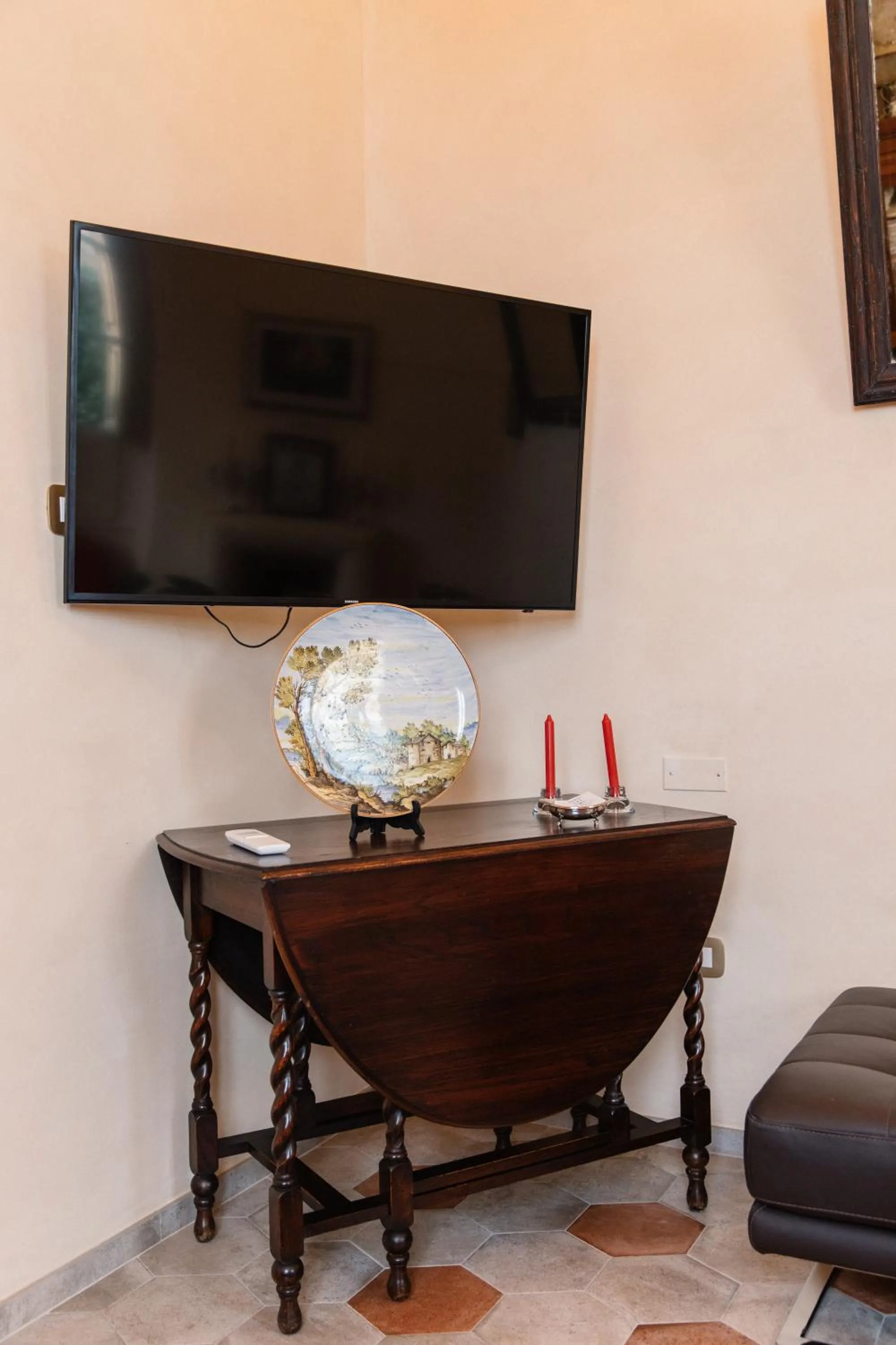 Communal lounge/ TV room in Villa Mascitti B&B Tortoreto Alto