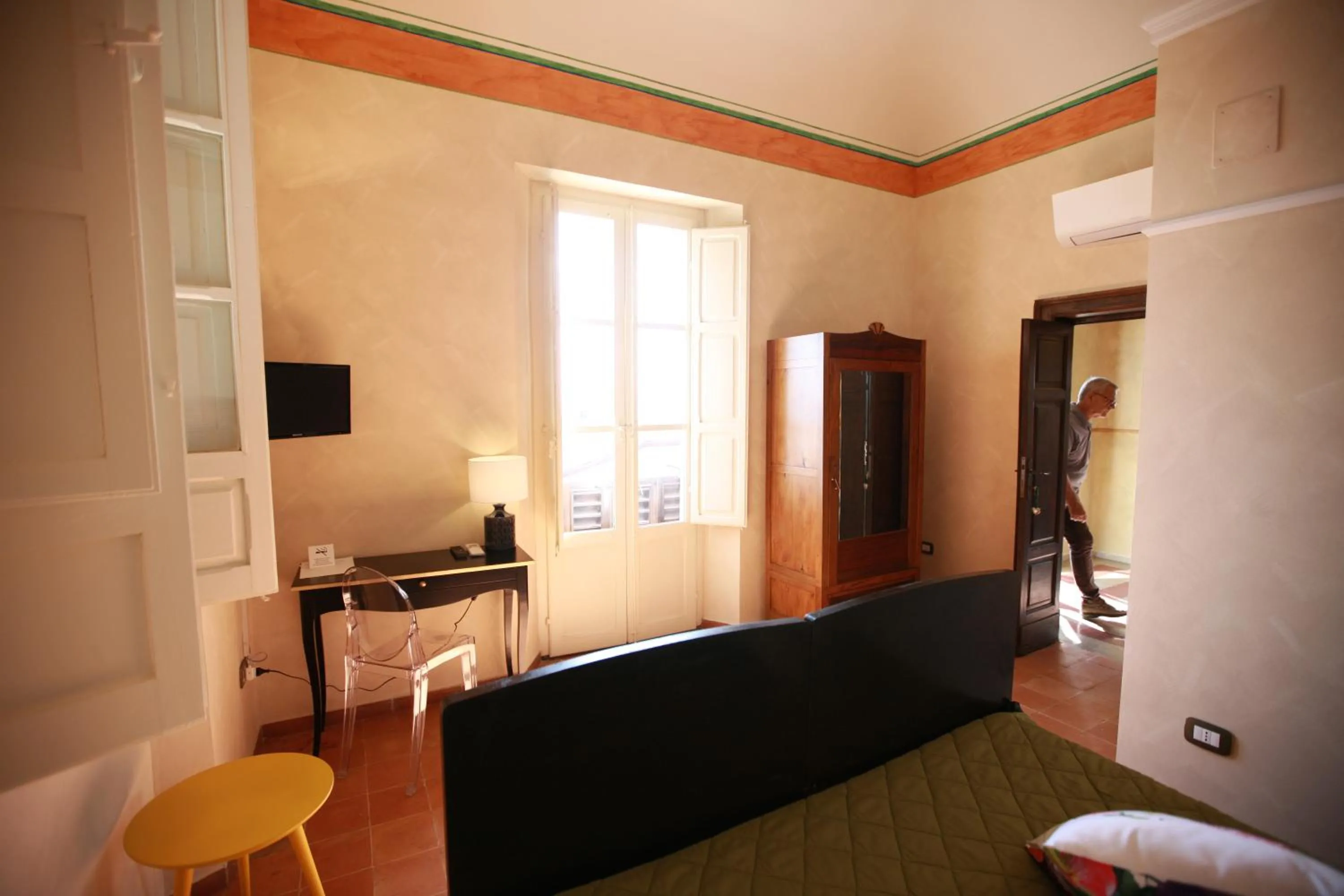 Photo of the whole room in Villa Mascitti B&B Tortoreto Alto