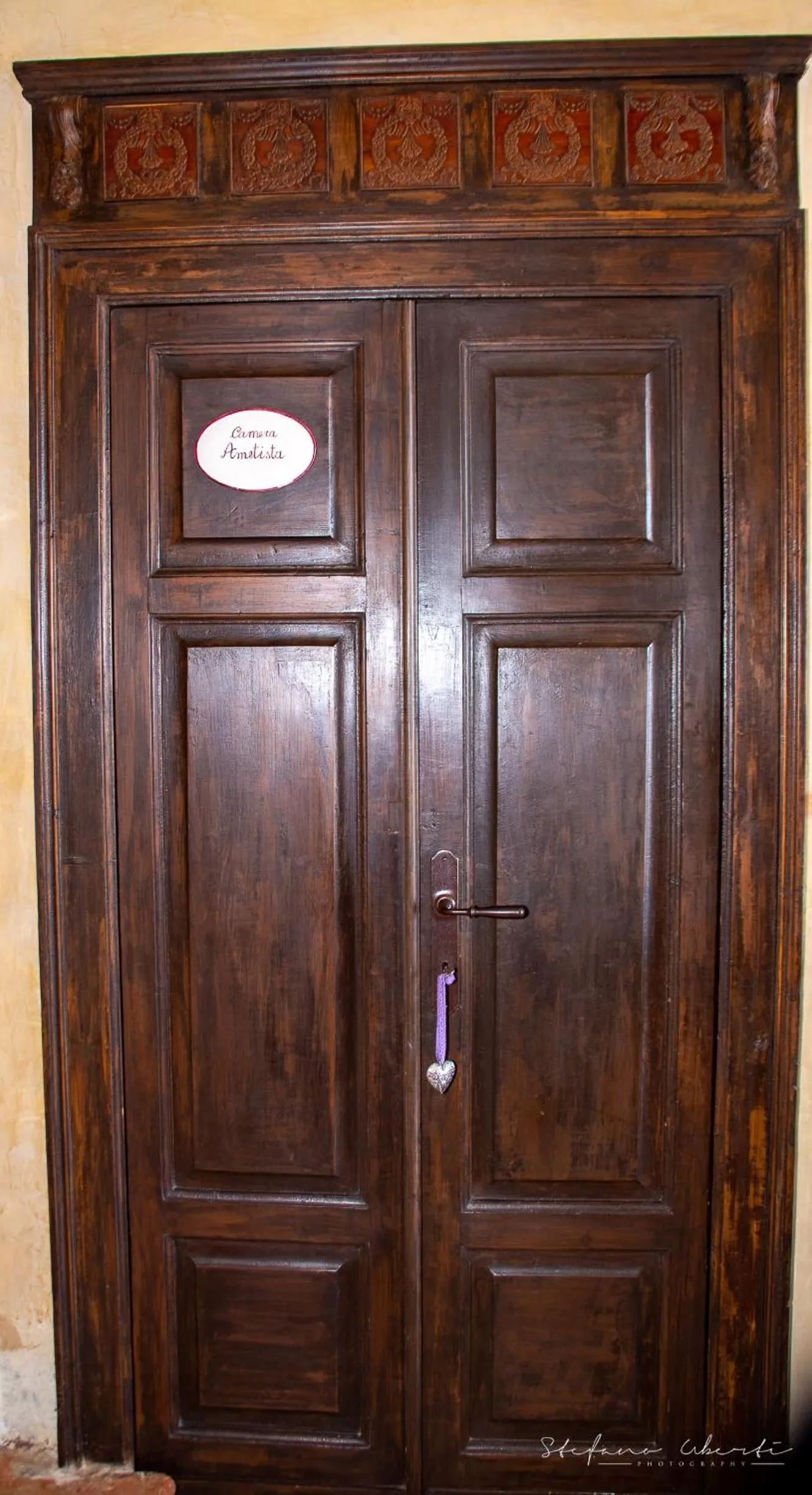Decorative detail in Villa Mascitti B&B Tortoreto Alto