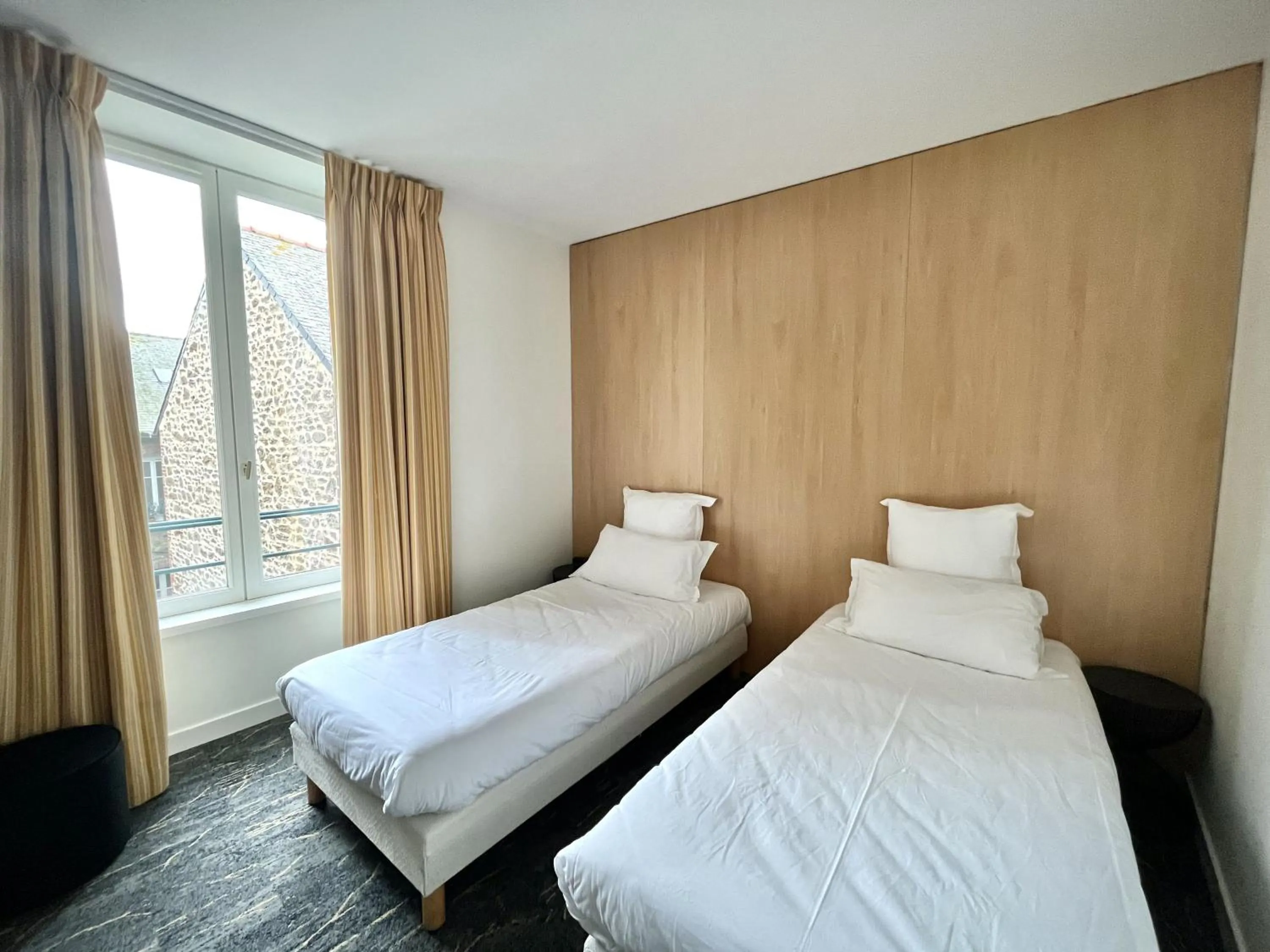 Bed in Hotel Balmoral Dinard