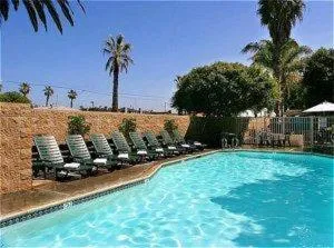 Swimming Pool in Aquamarine Villas