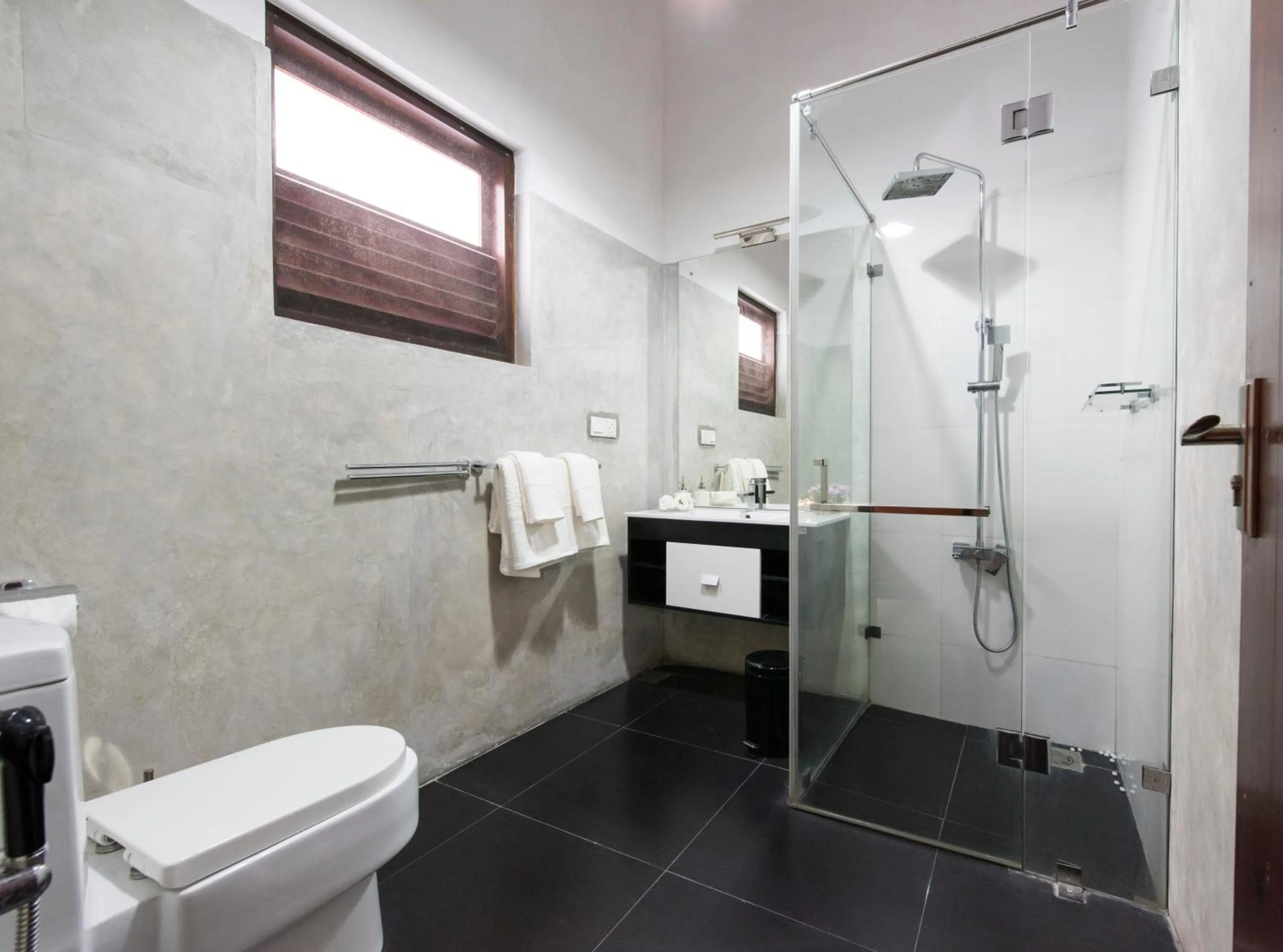 Toilet in Boutique Spice Colombo