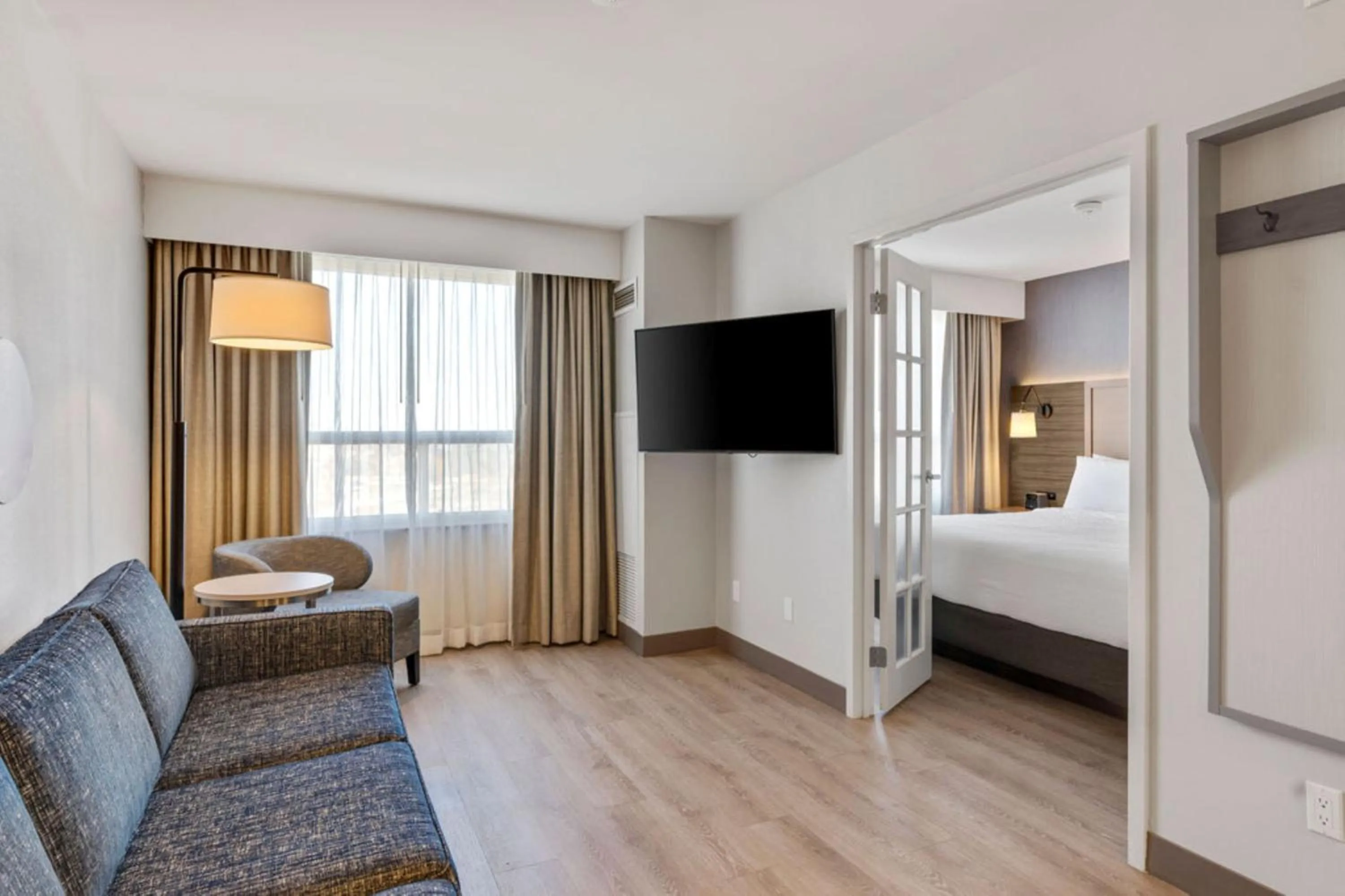 Bedroom, Bed in Holiday Inn & Suites Ottawa Kanata by IHG