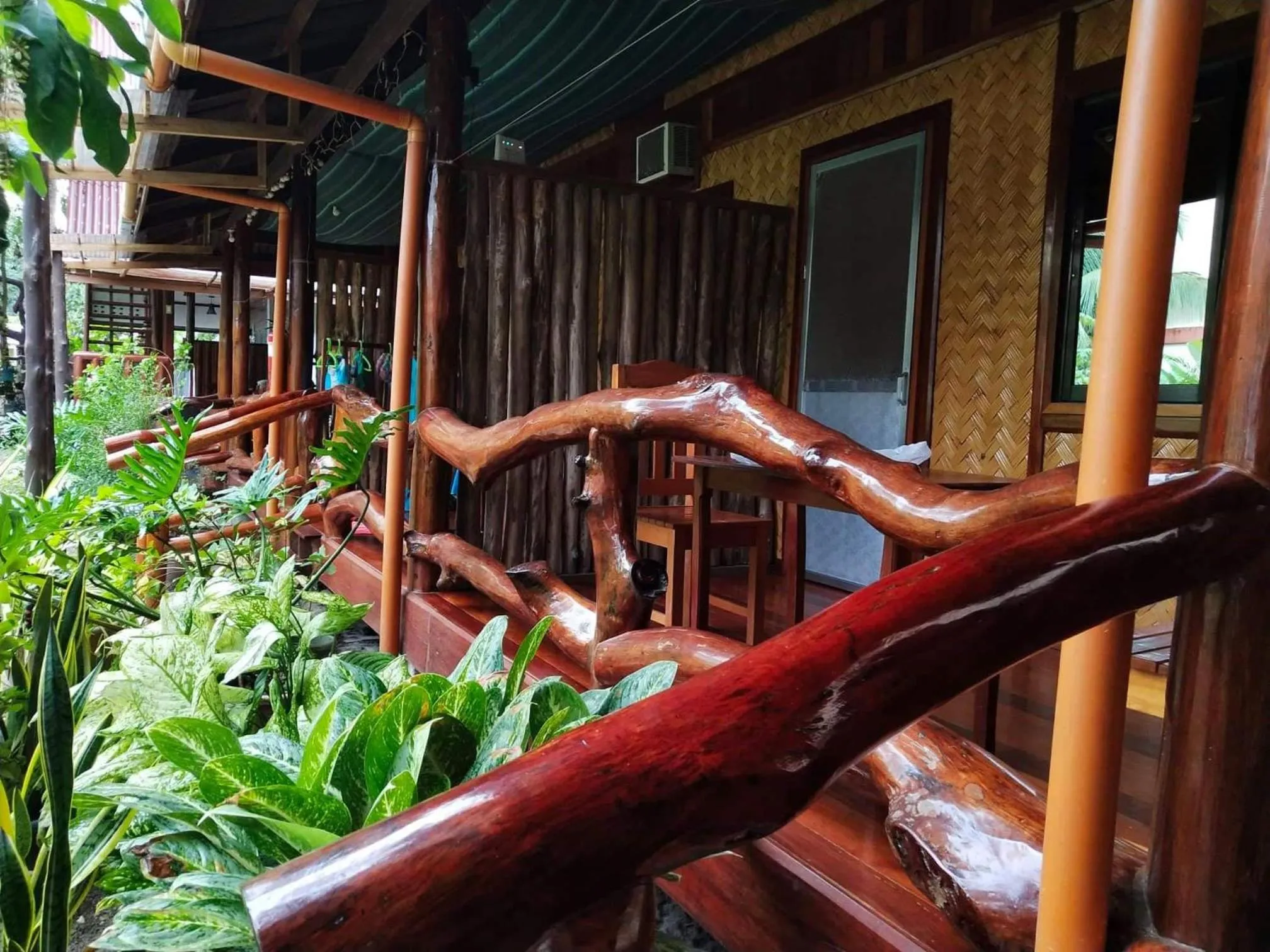 BING-VICE Tourist Inn