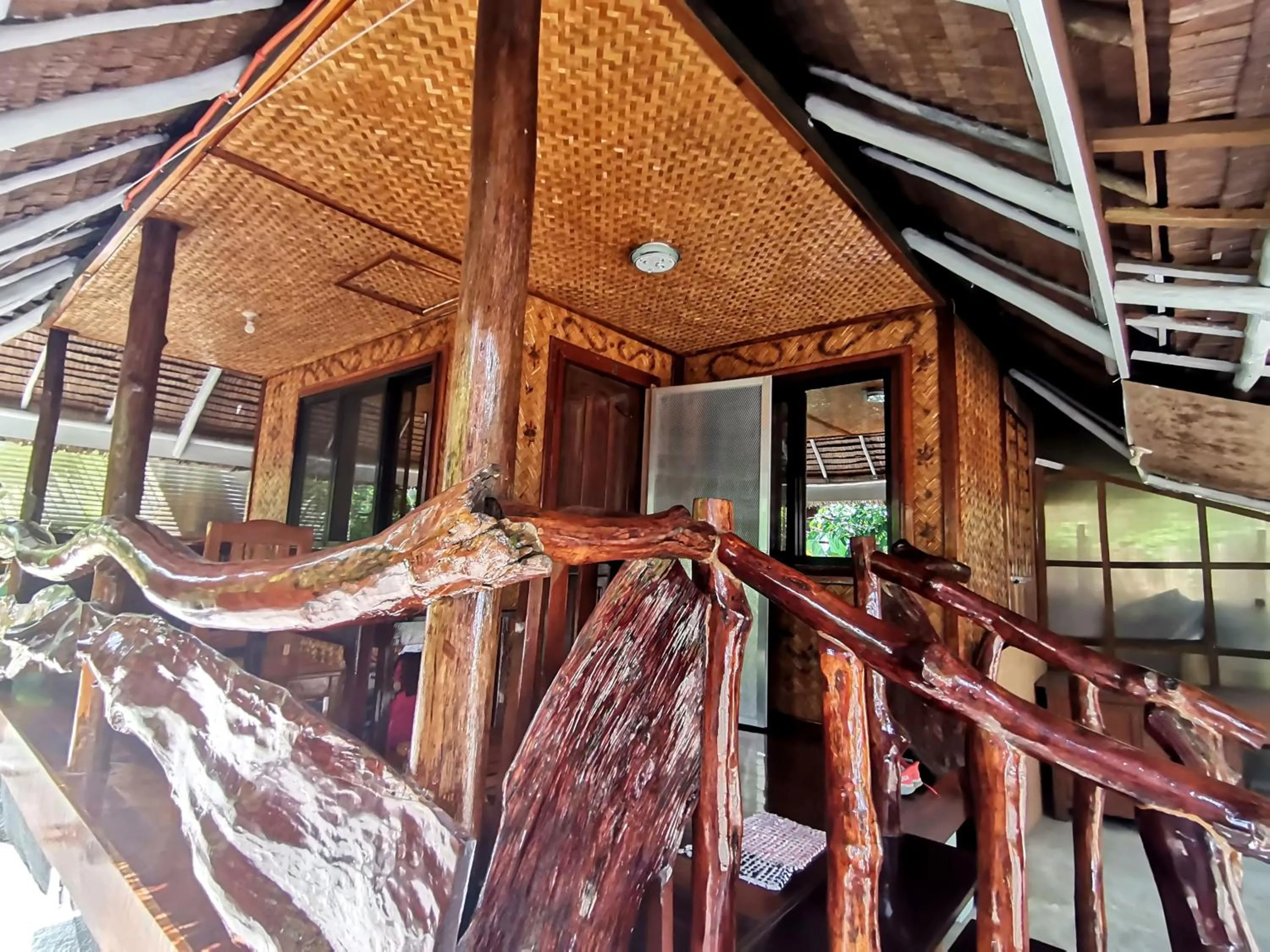 BING-VICE Tourist Inn