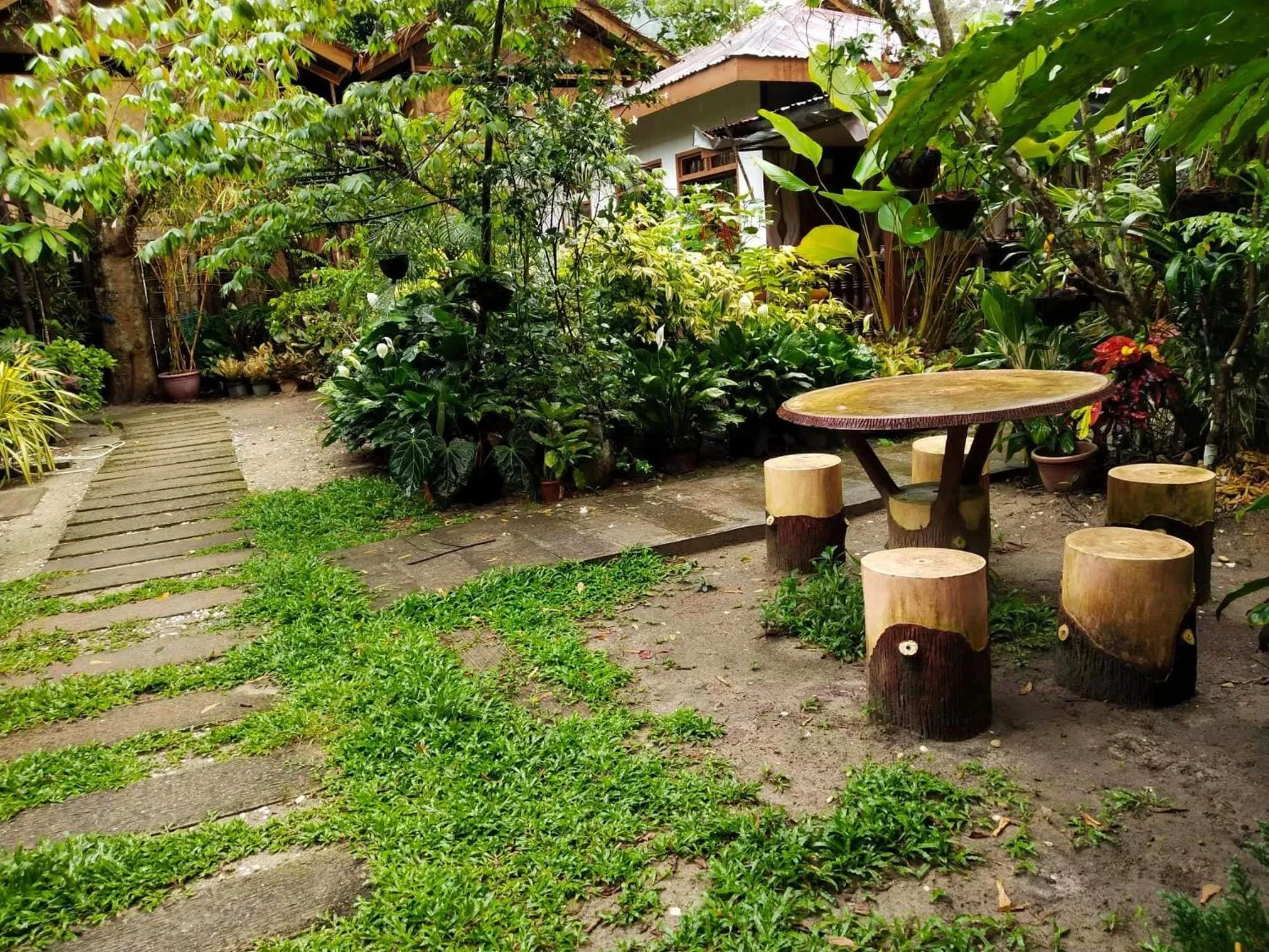 BING-VICE Tourist Inn