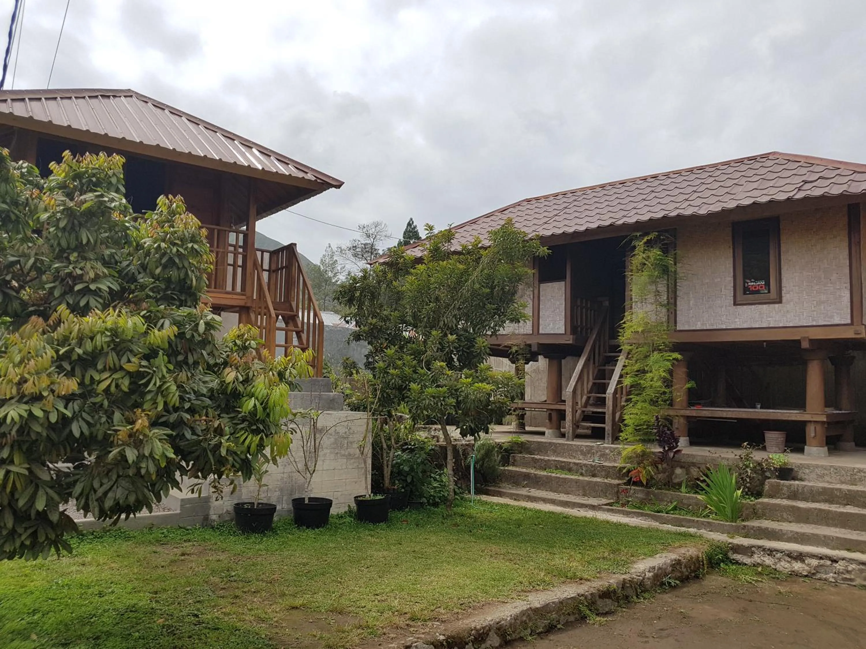 Deluxe Double Room in Radiya Guesthouse