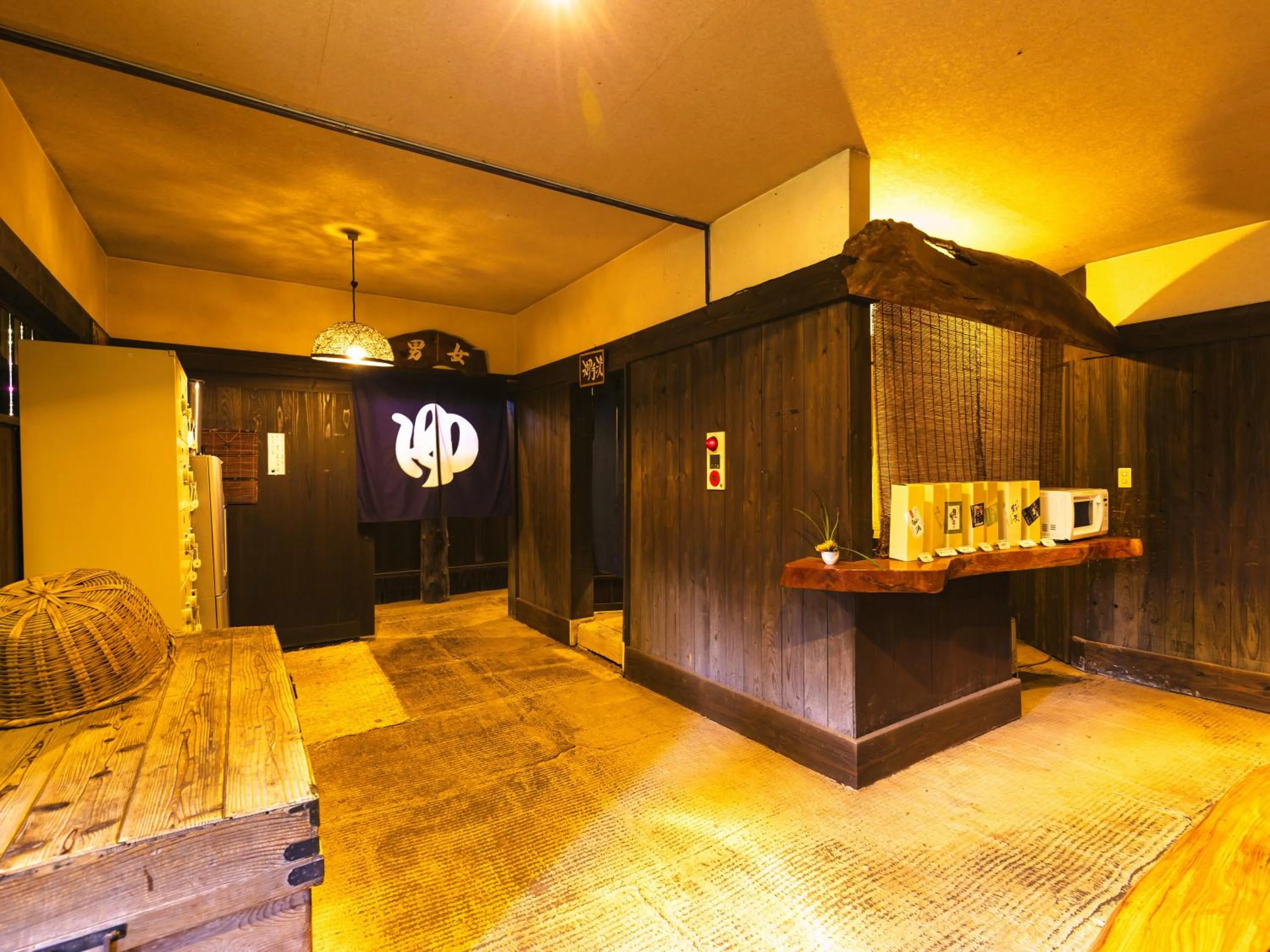 Area and facilities in Hotaru no Yado Sendou