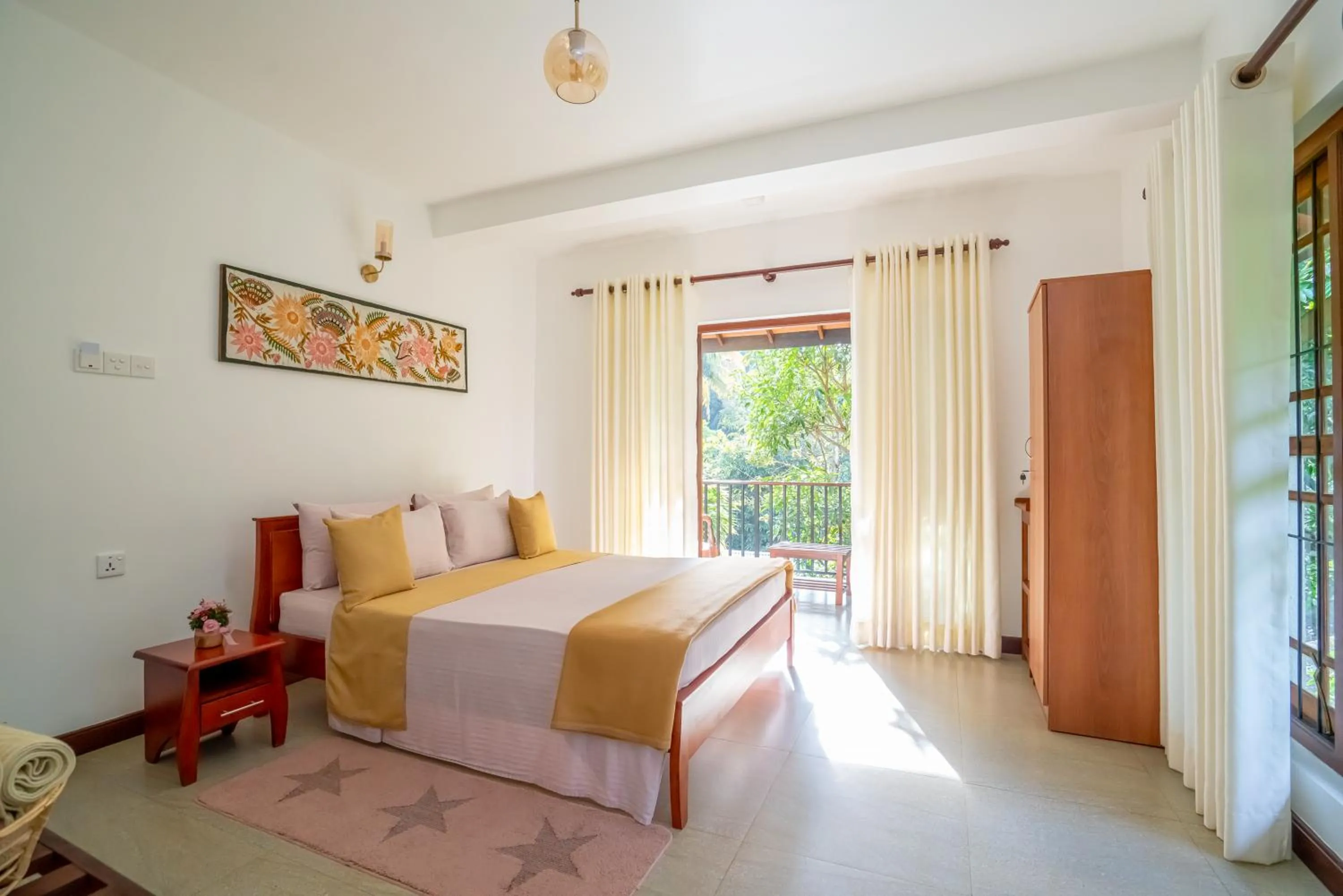 Suite with Balcony in Windy Ridge Kandy