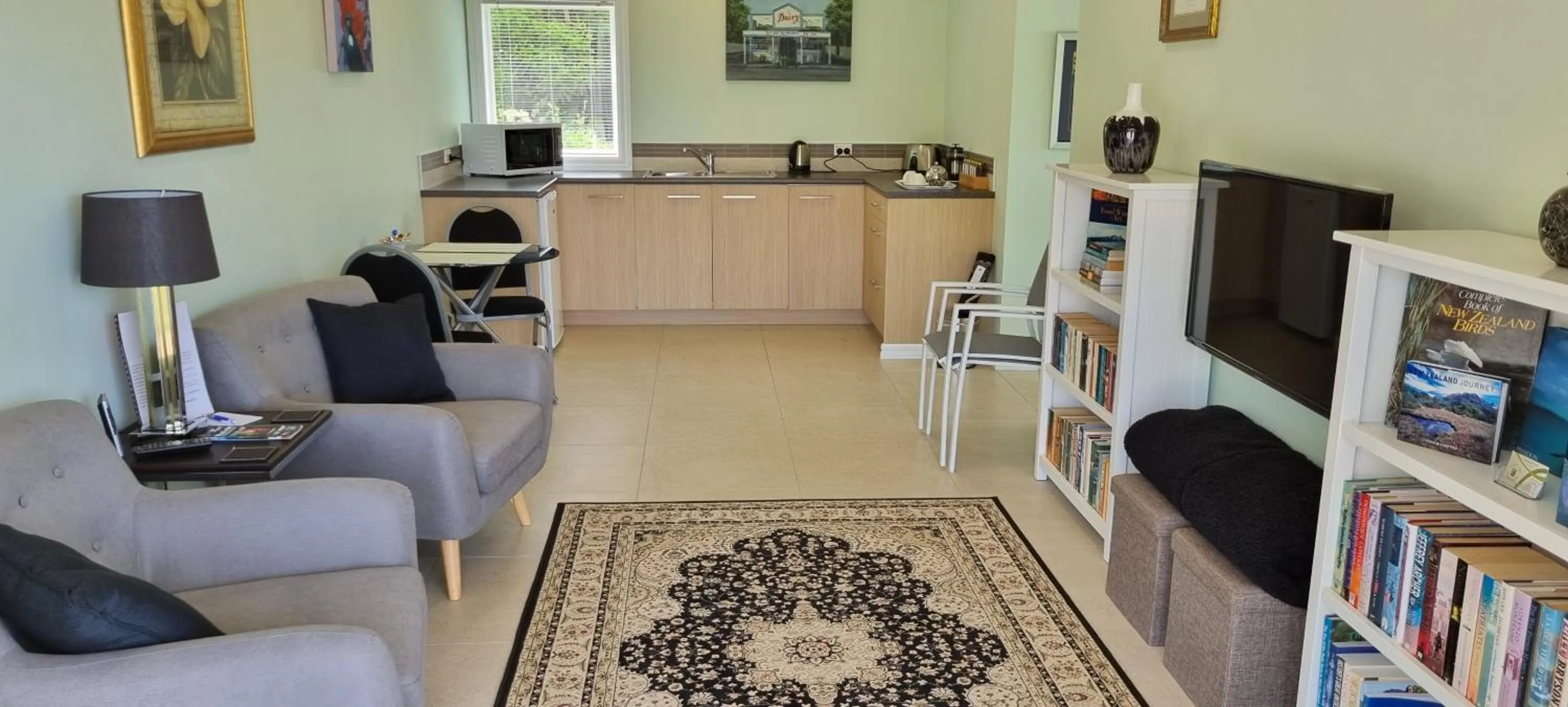 Kitchen or kitchenette in Hyecroft Lodge