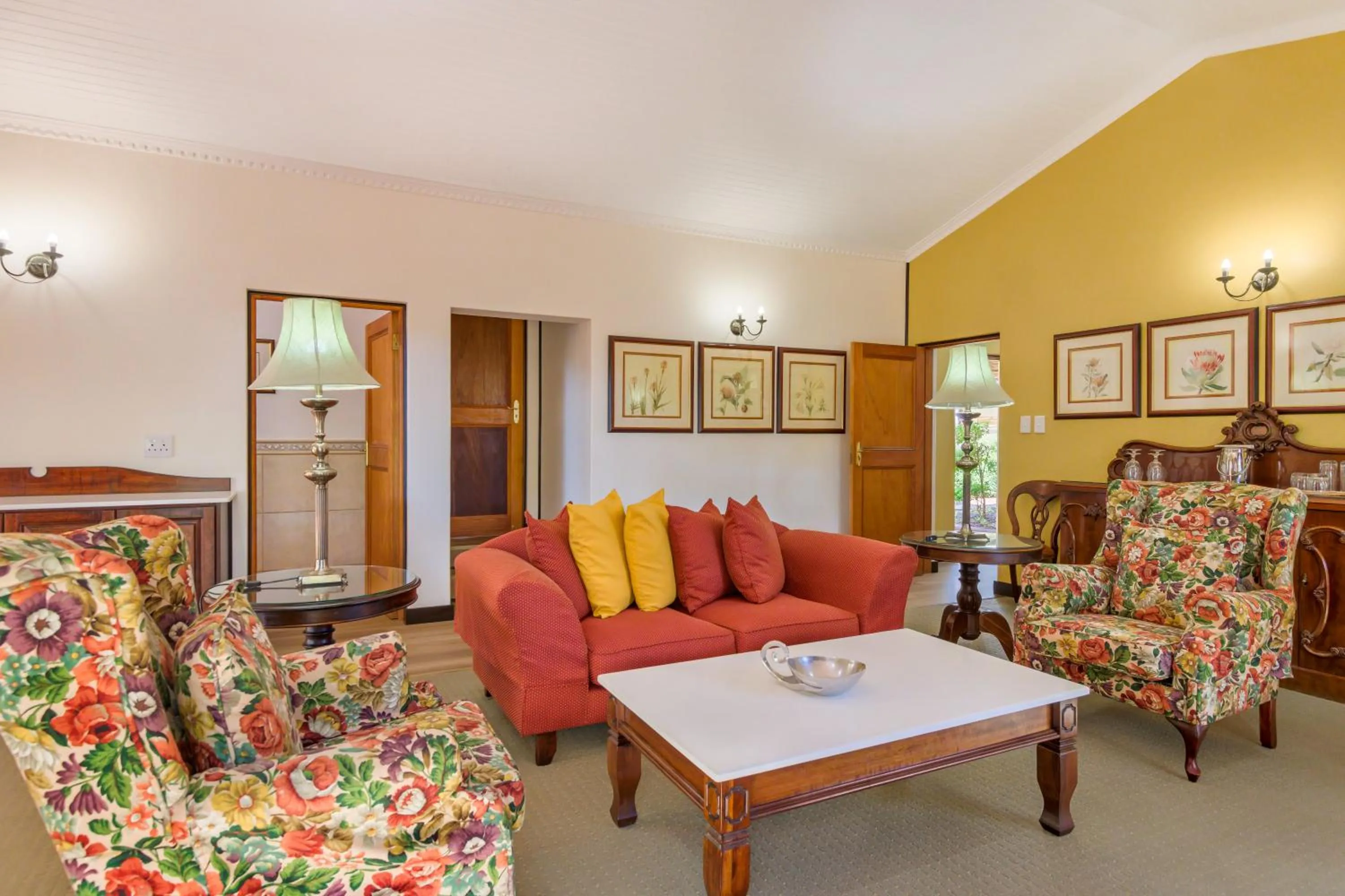 Seating area in Protea Hotel by Marriott Polokwane Ranch Resort