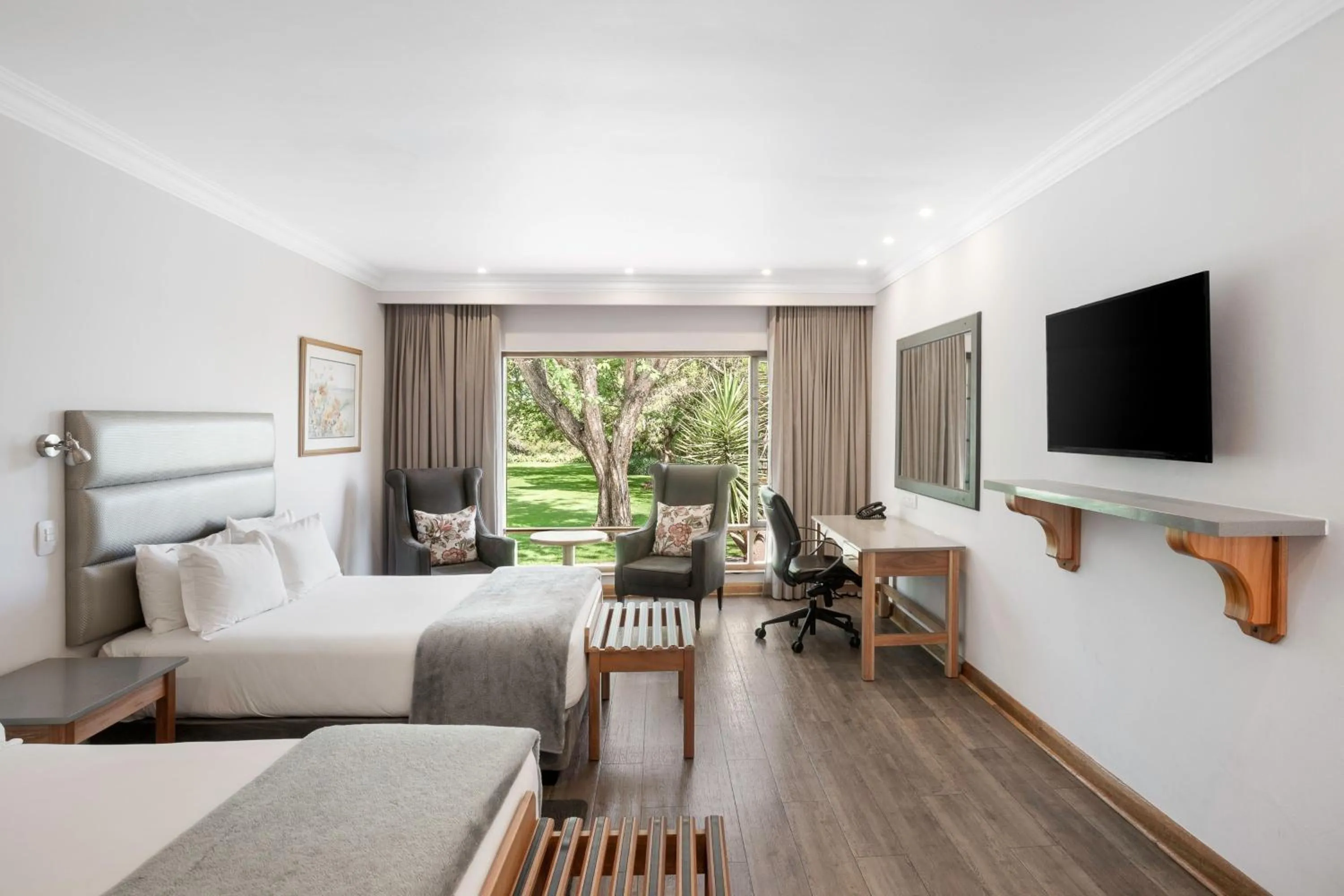 Photo of the whole room, Bed in Protea Hotel by Marriott Polokwane Ranch Resort