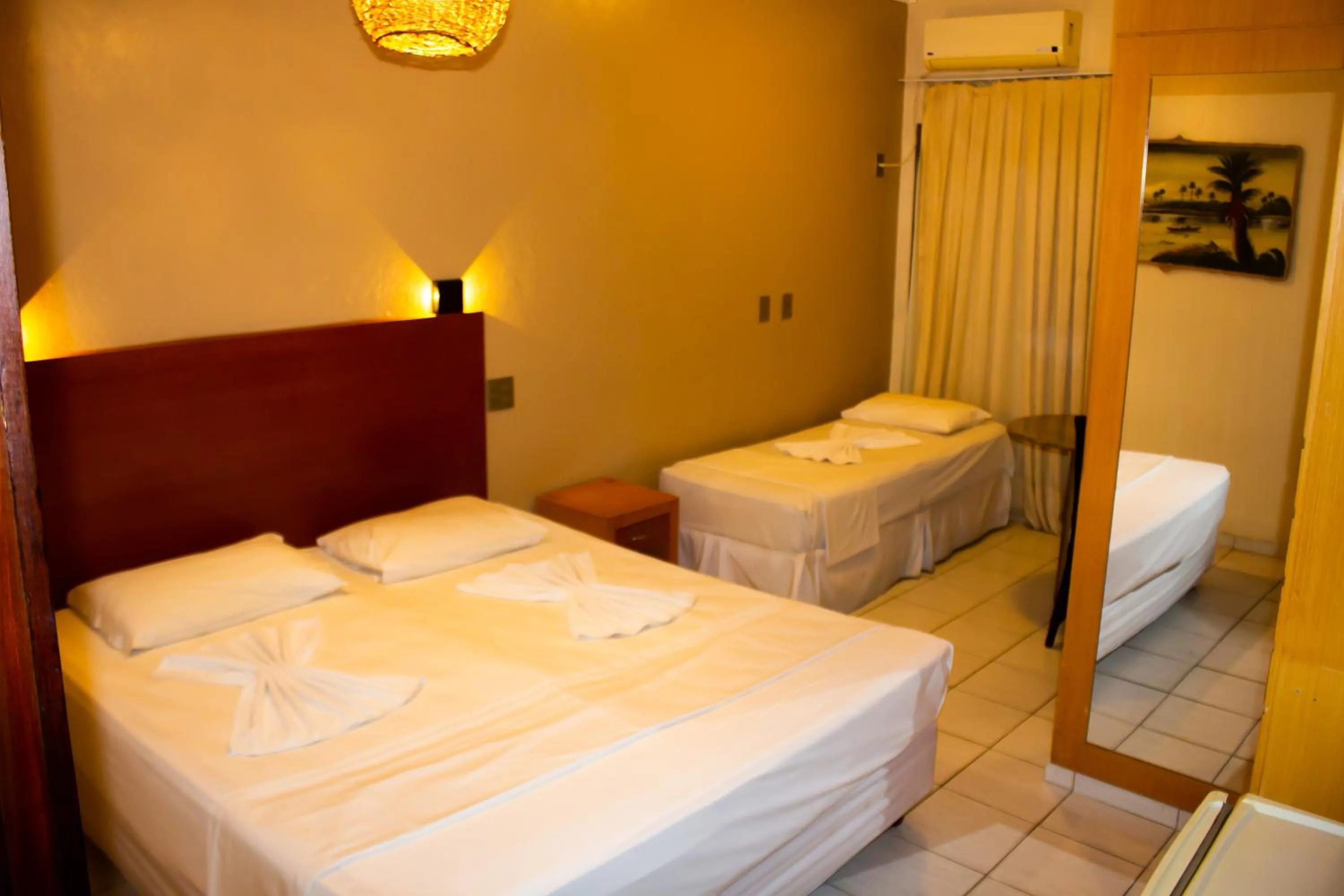 Bedroom, Bed in Hotel Pousada Azzurra