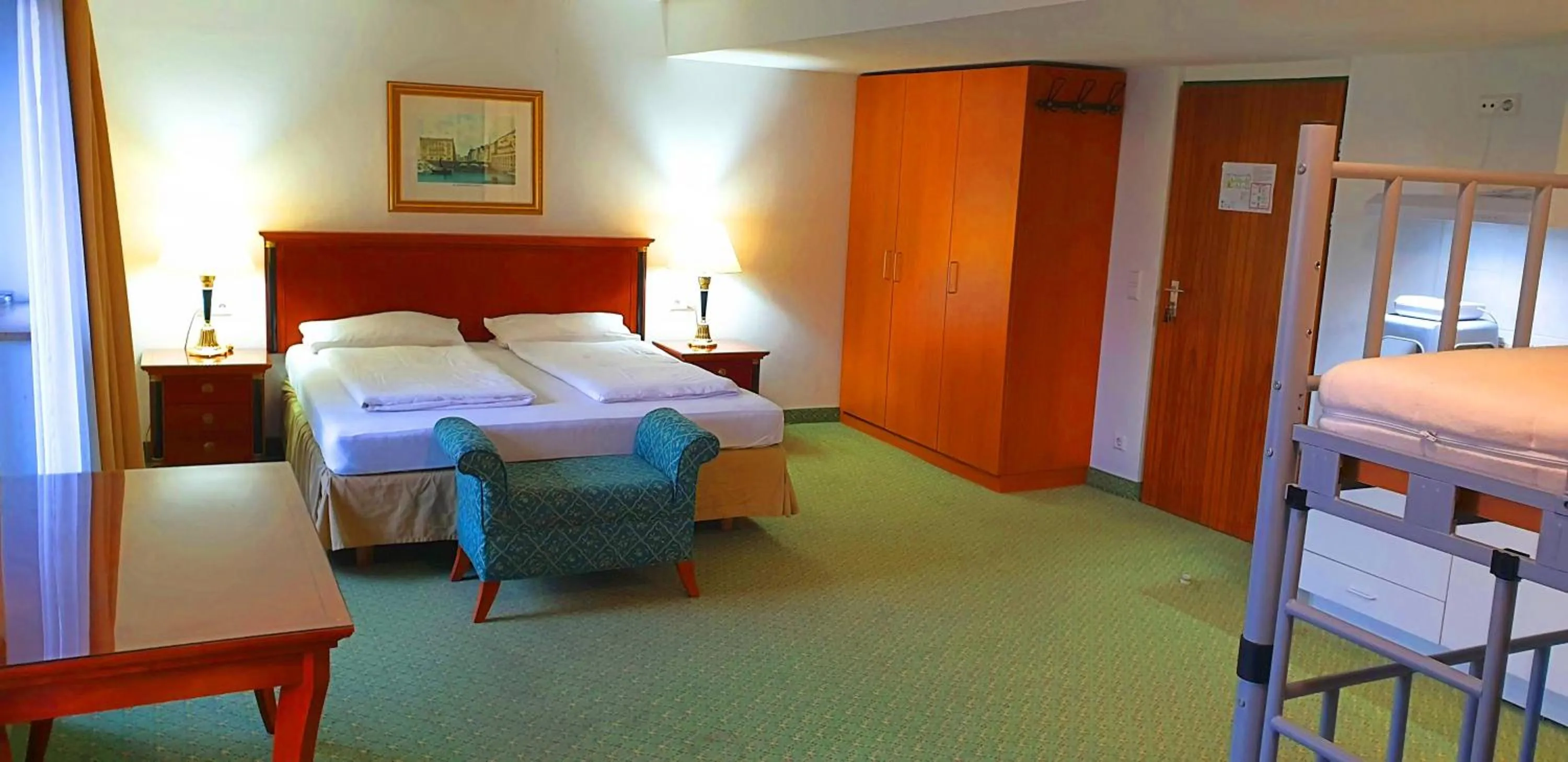 Bed in Alpenhotel Gastager