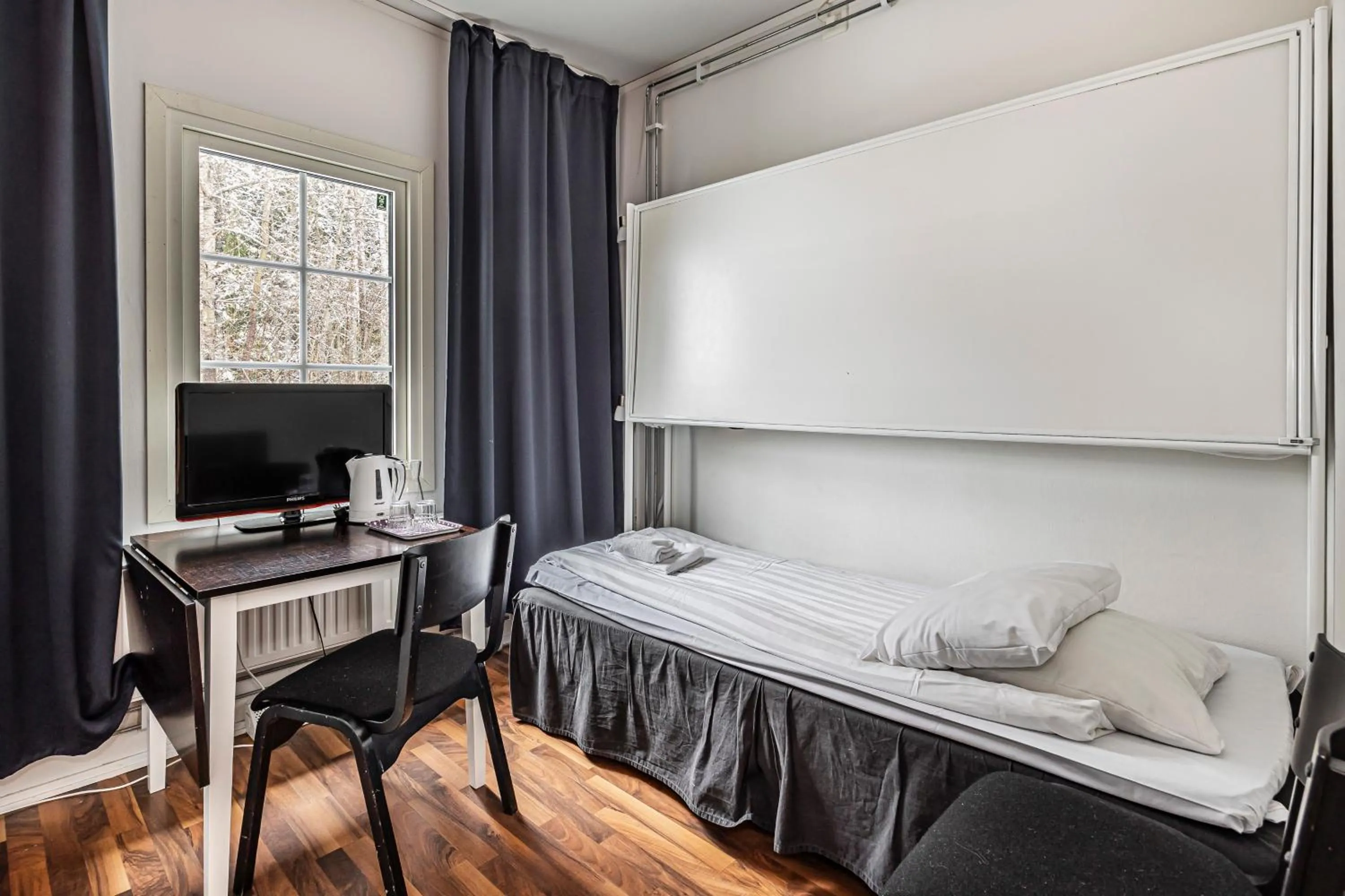 Bed in Sure Hotel by Best Western Vilsta Sporthotell