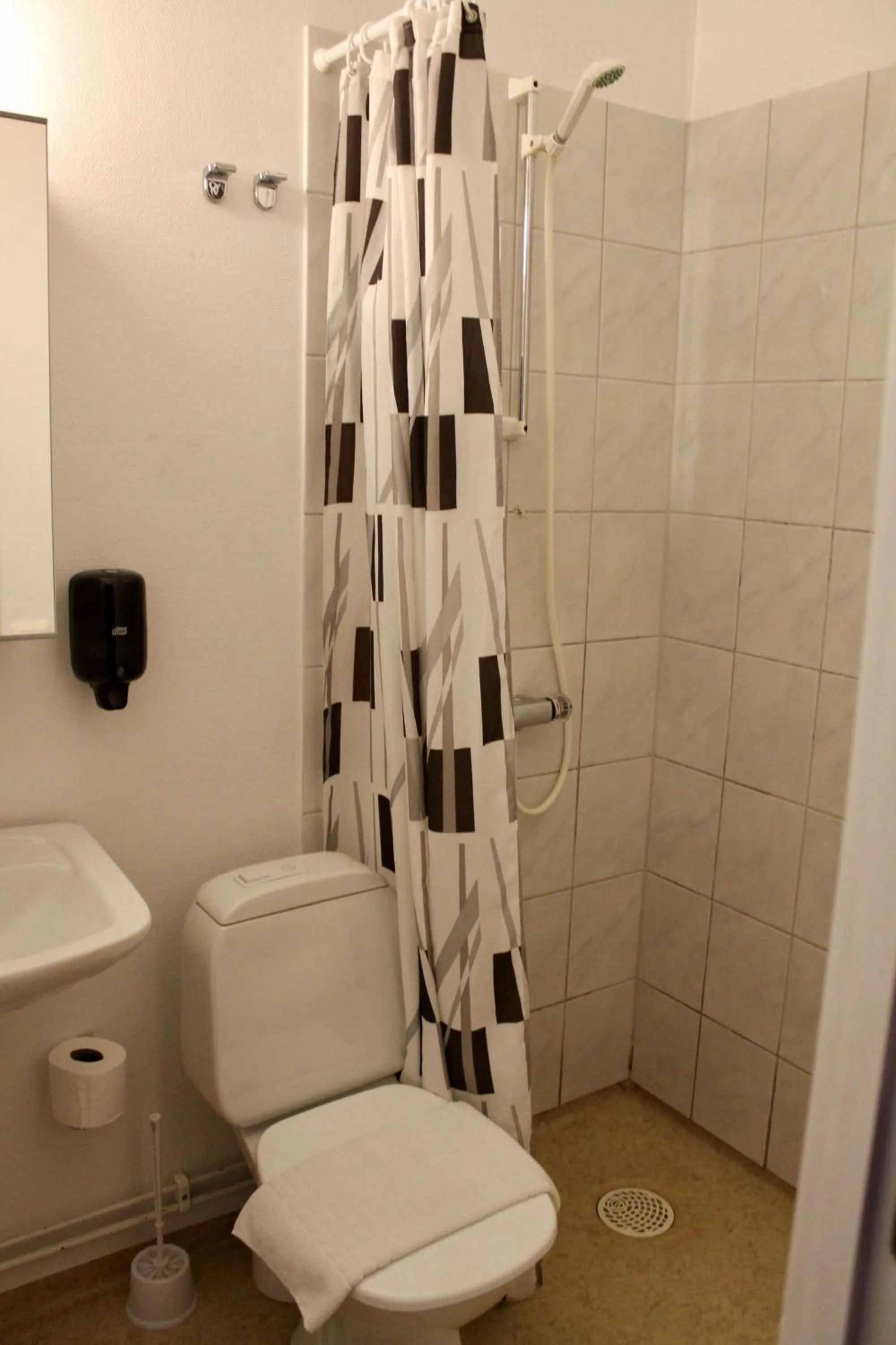 Bathroom in Sure Hotel by Best Western Vilsta Sporthotell