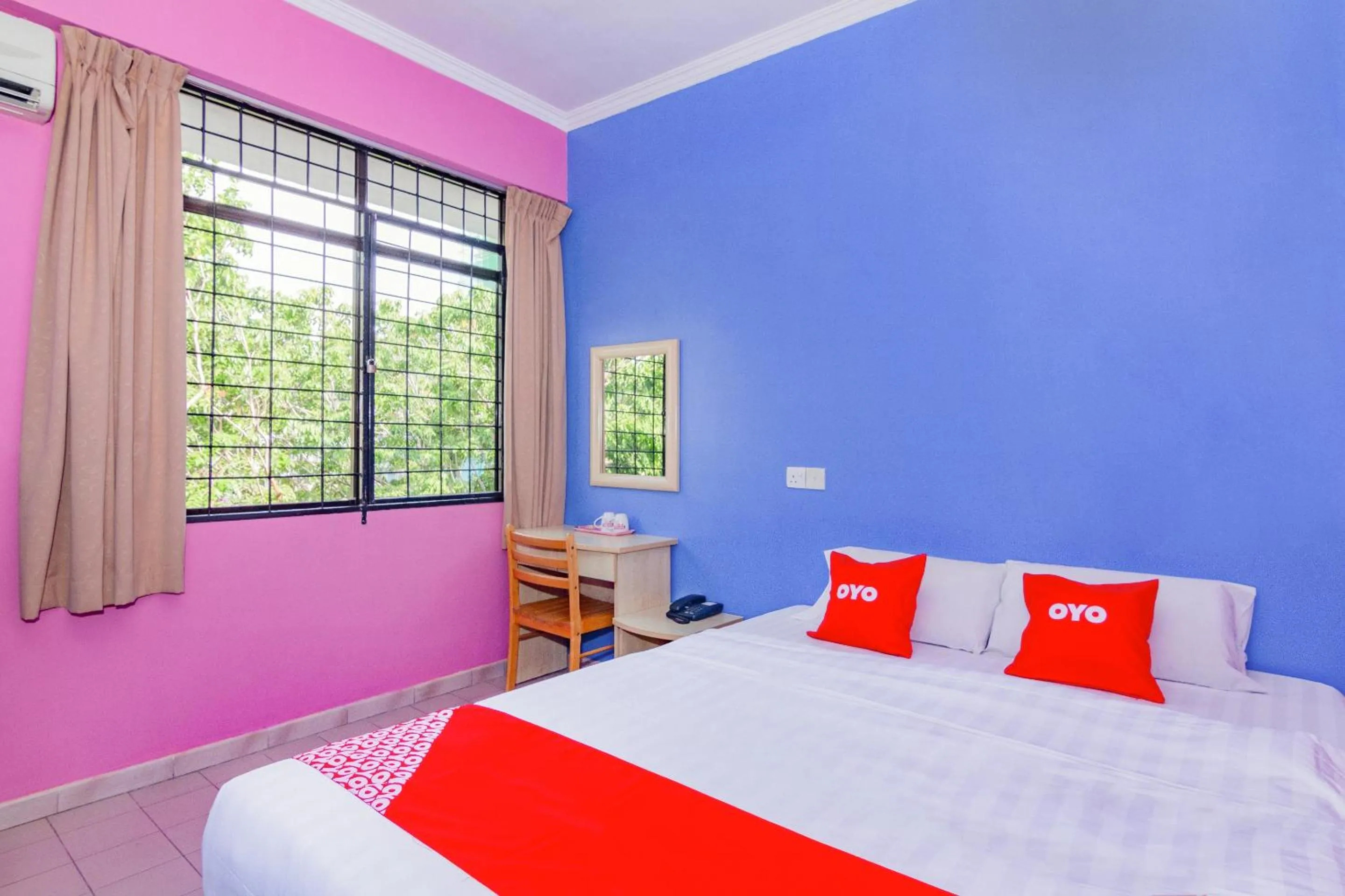 Bedroom, Bed in Hotel O New Sabah