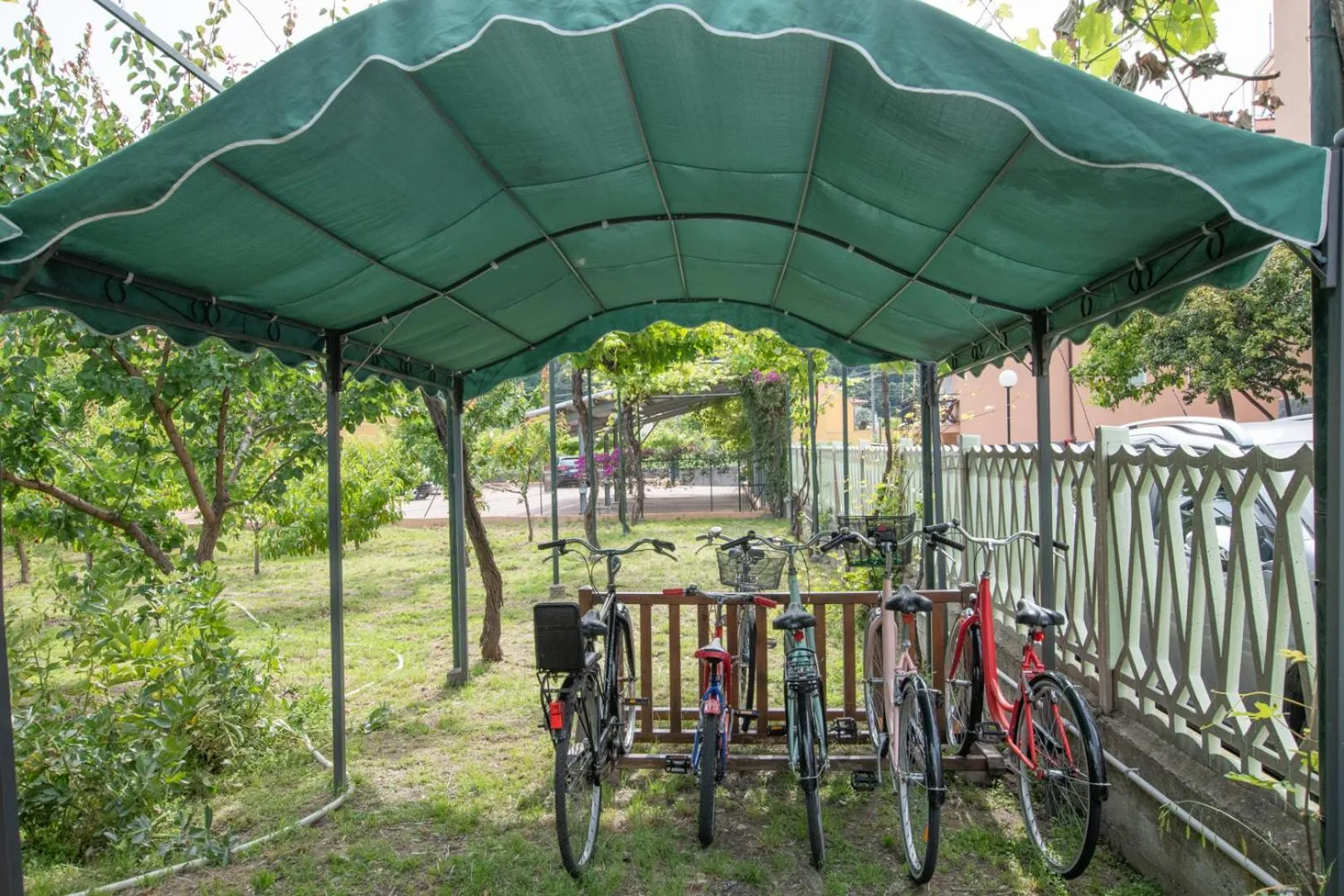 Cycling in Residence Holidays