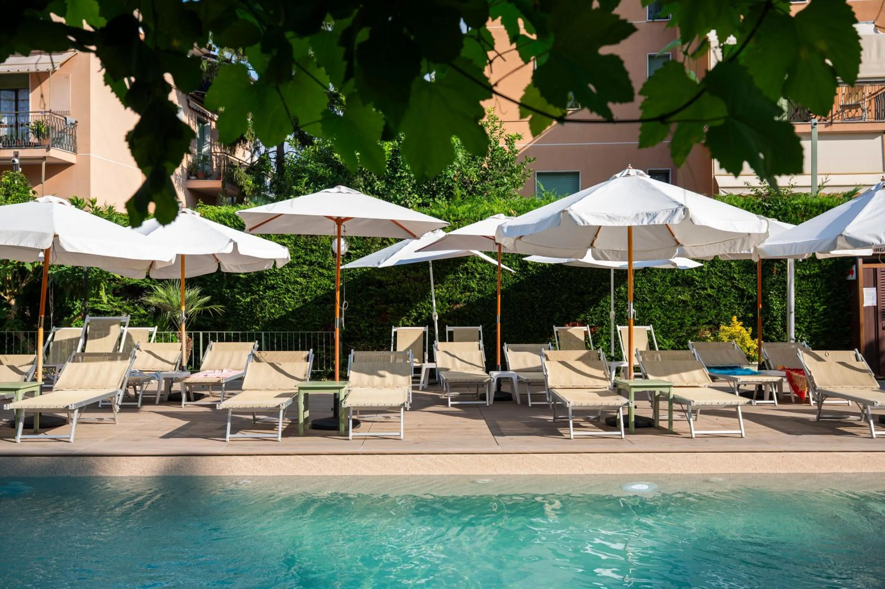 Swimming pool in Residence Holidays