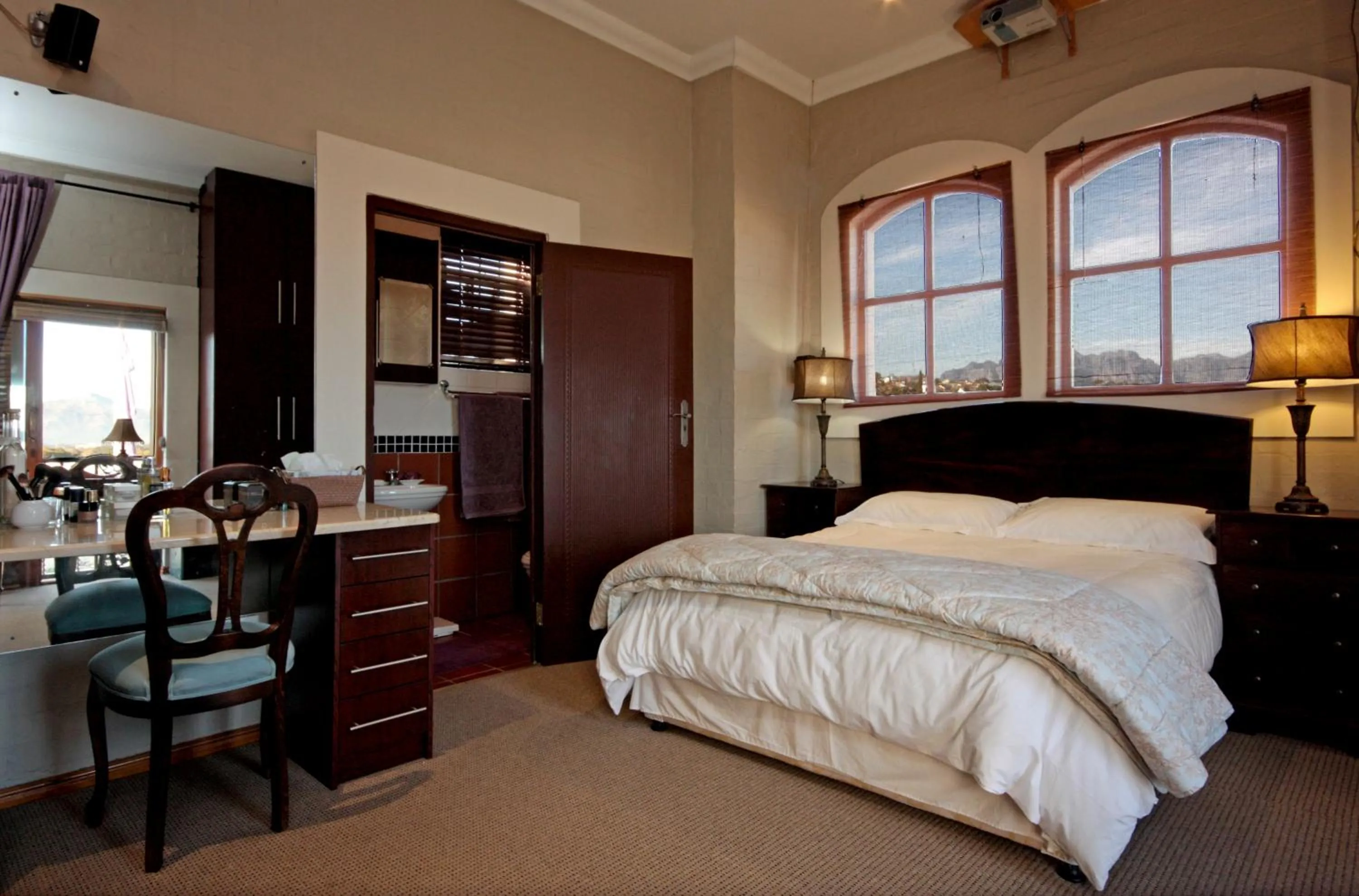 Bed in A Smart Stay Apartments