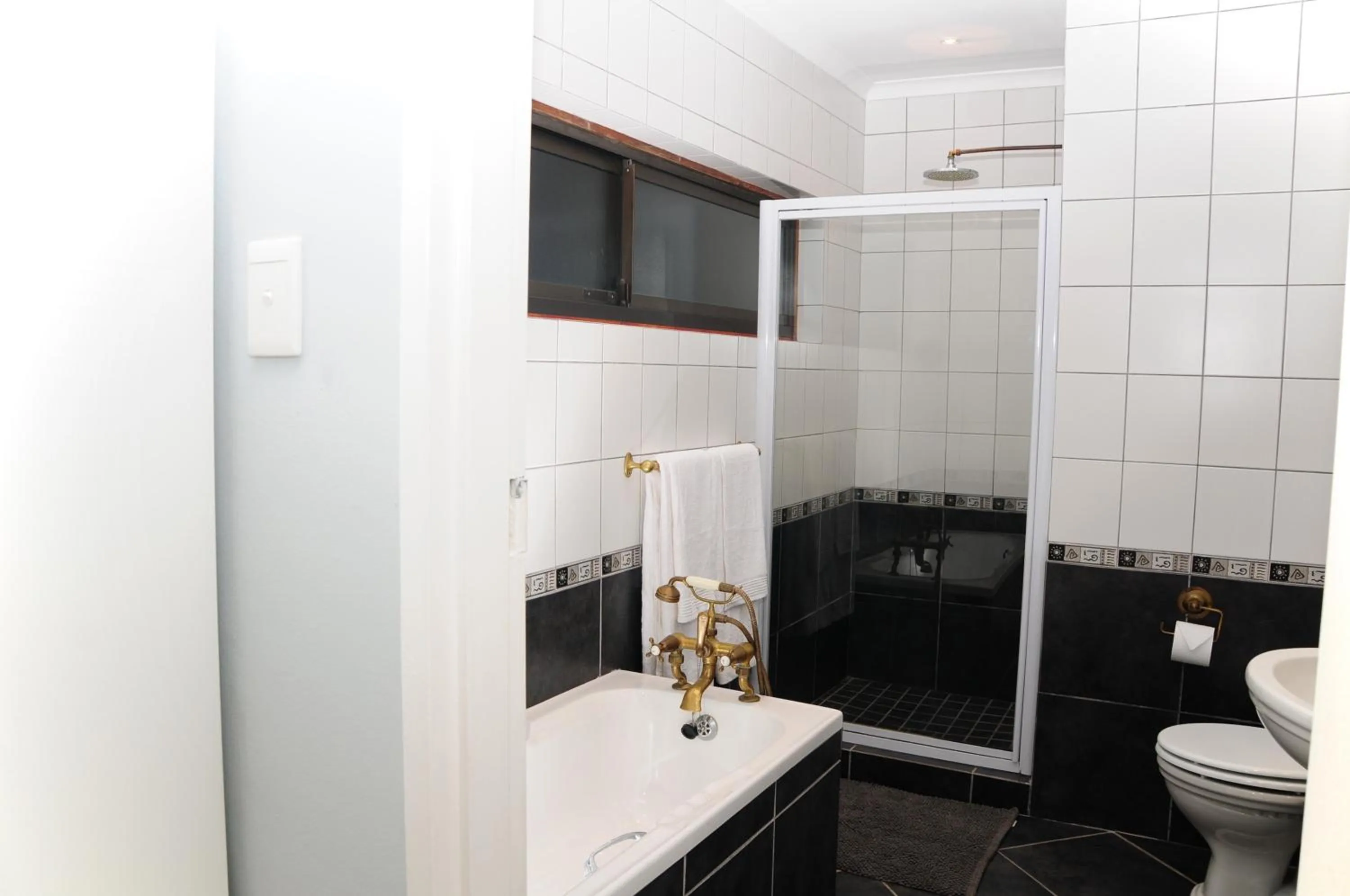 Bathroom in The Salt House Guest House in Hout Bay