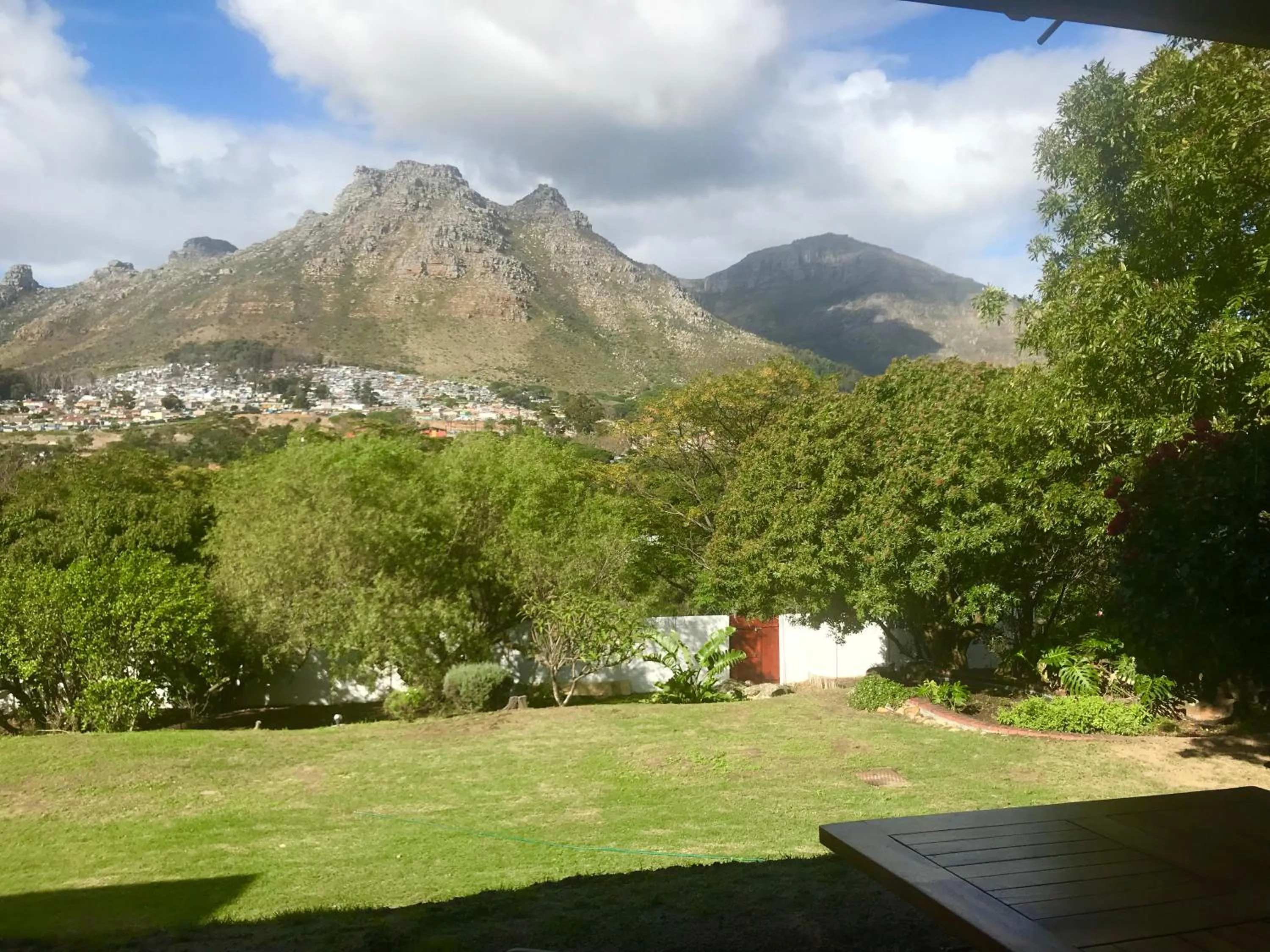 The Salt House Guest House in Hout Bay