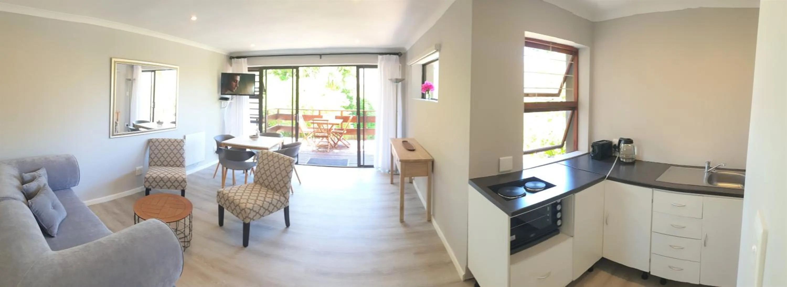 The Salt House Guest House in Hout Bay