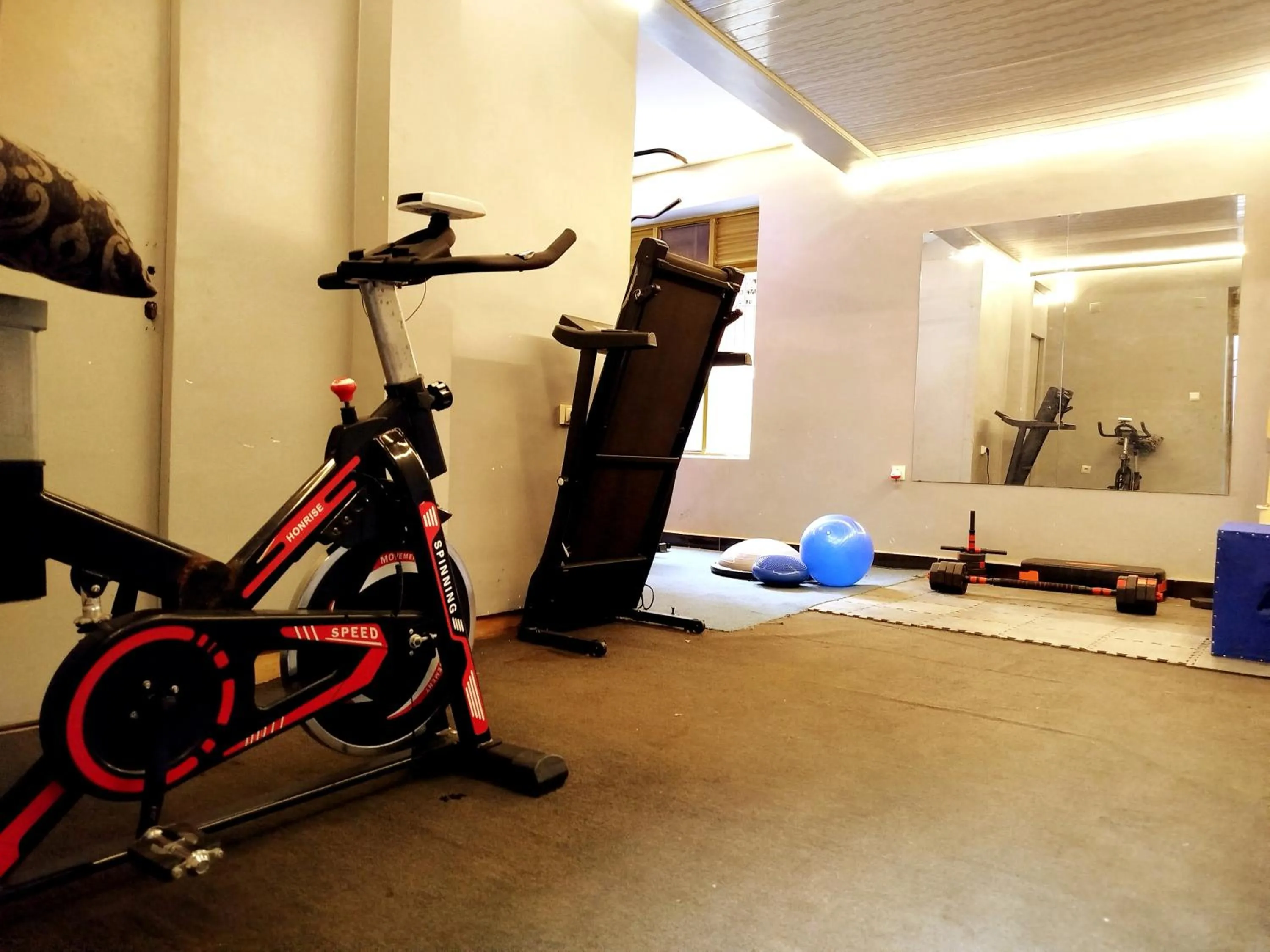 Fitness centre/facilities in Anthurium Residential Hotel
