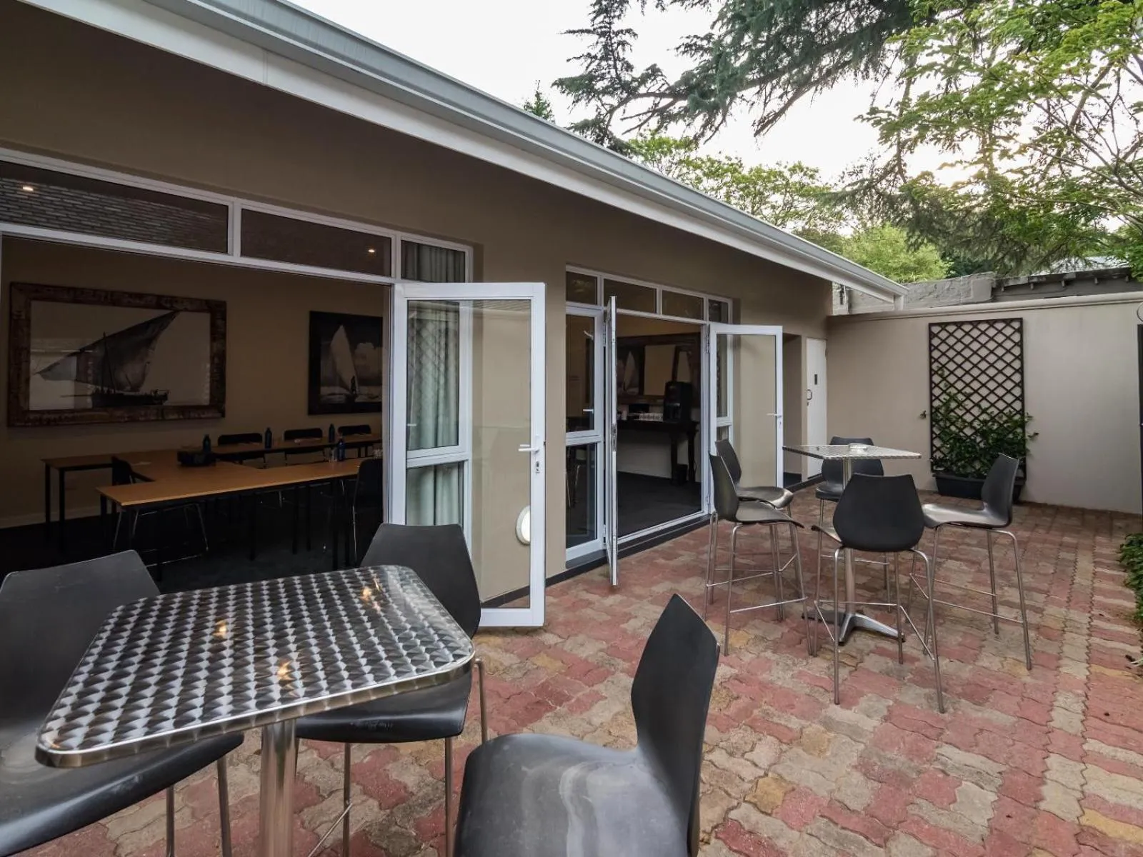 Patio in Melrose Place Boutique Hotel