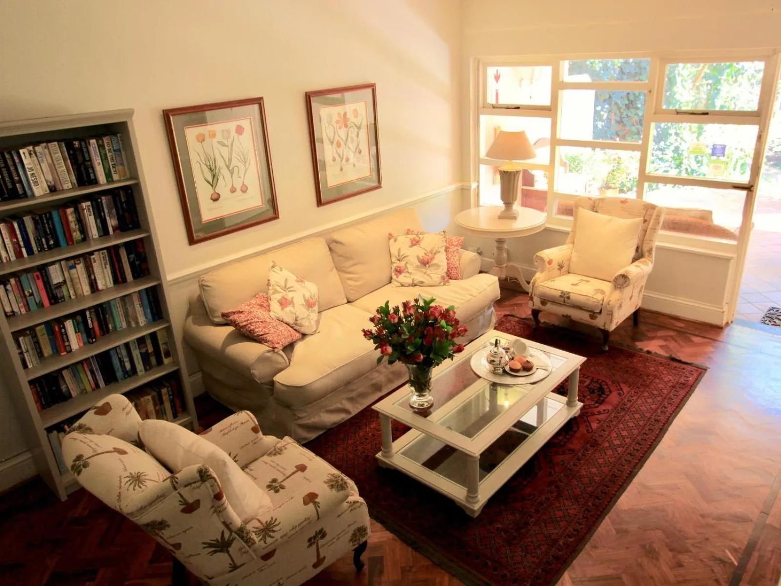Library in Melrose Place Boutique Hotel