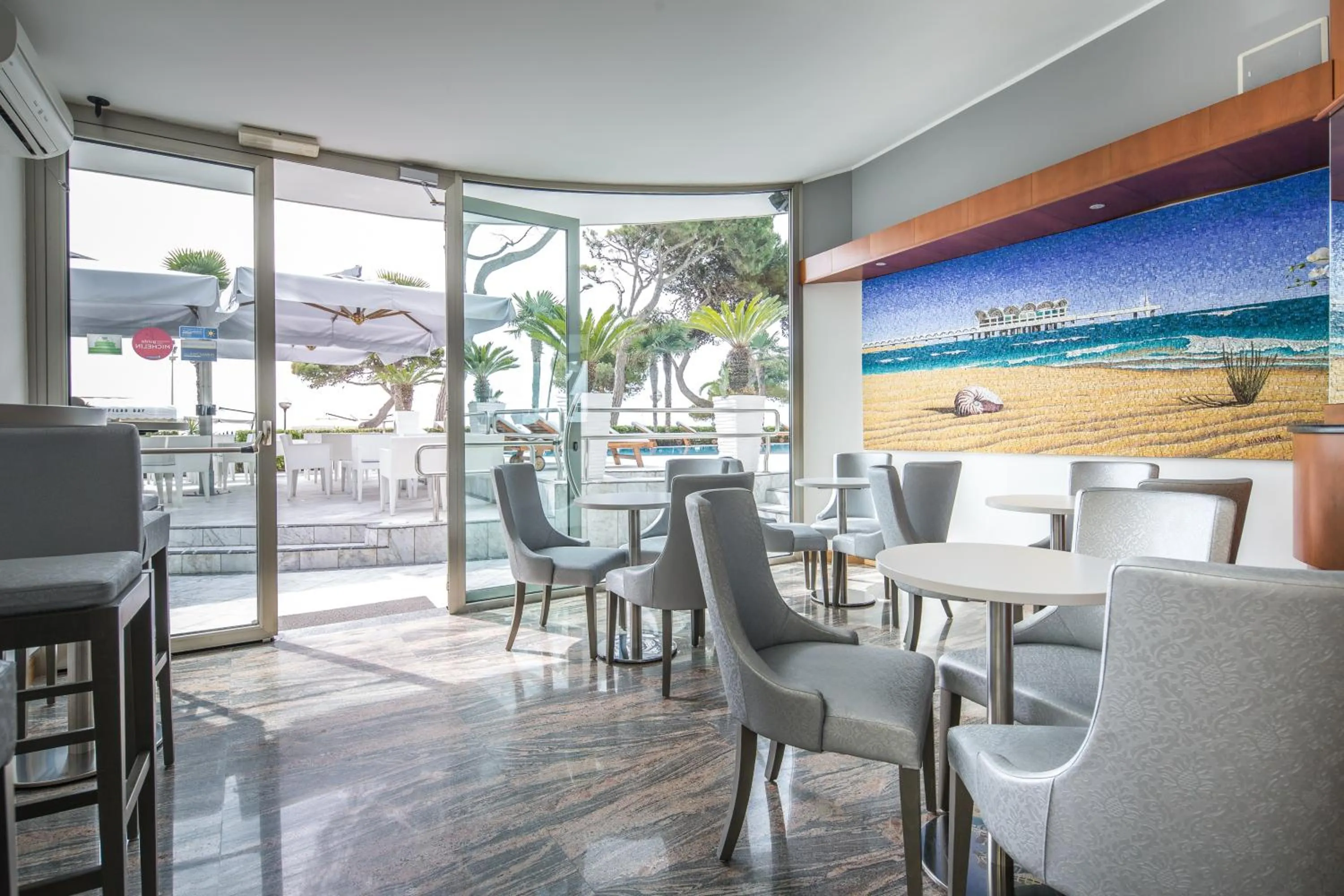 Lounge or bar in Hotel Bellavista